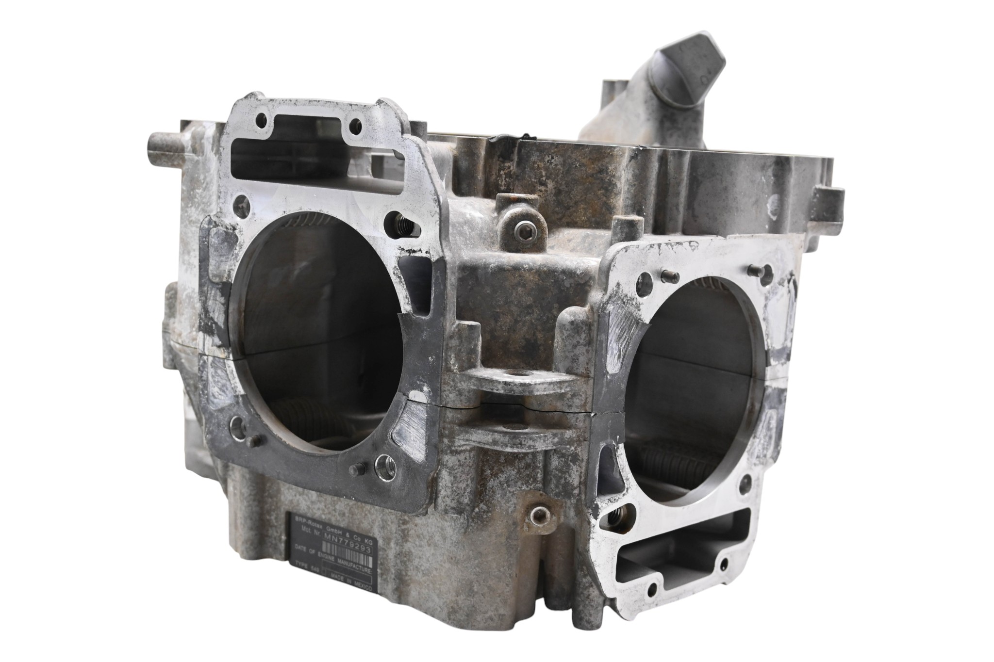 21 Can-Am Outlander 570 4x4 Crankcase Center Crank Case