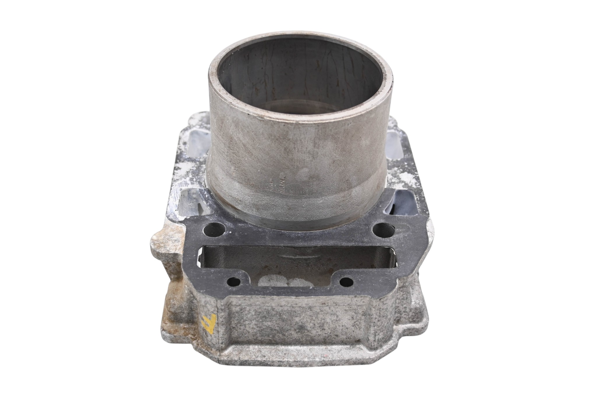 21 Can-Am Outlander 570 4x4 Front Cylinder