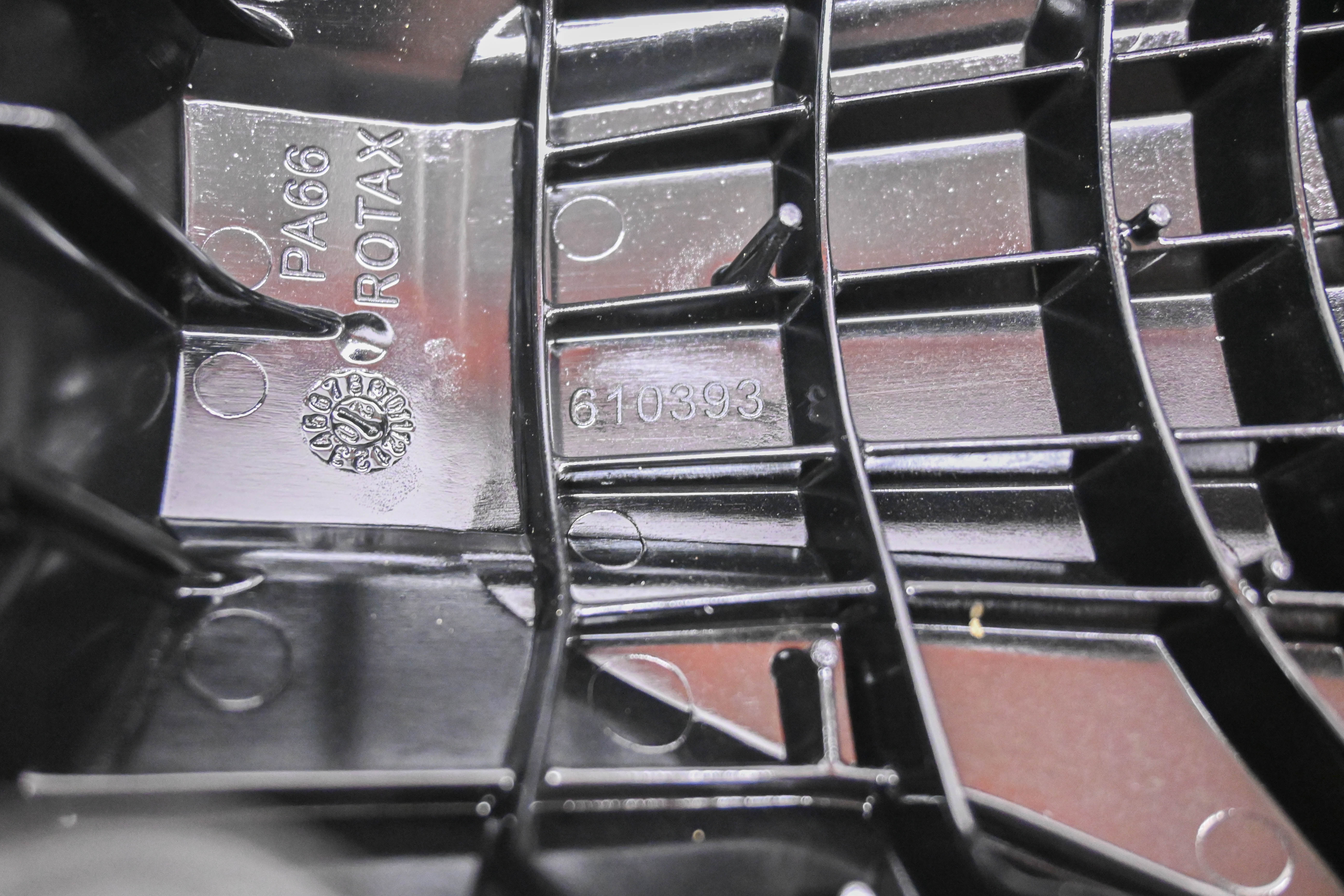 21 Can-Am Outlander 570 4x4 Valve Cover