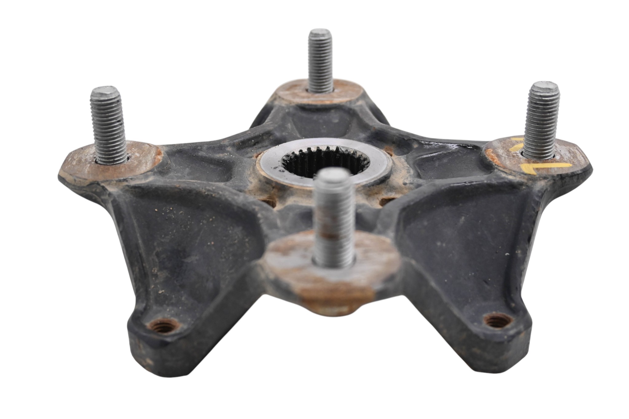 21 Can-Am Outlander 570 4x4 Rear Left Wheel Hub