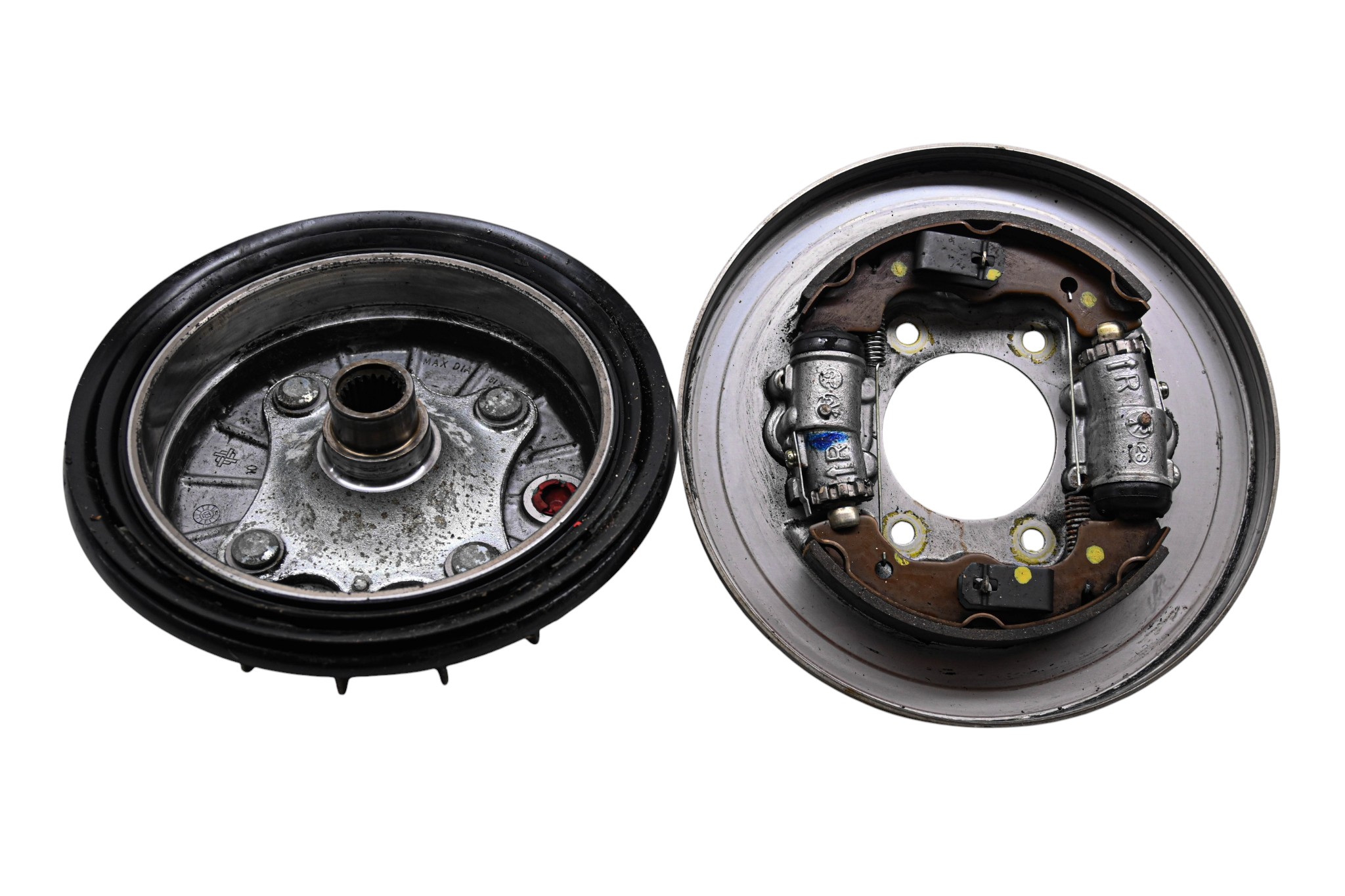 03 Honda Rincon 650 4x4 Front Right Brake Drum Assembly