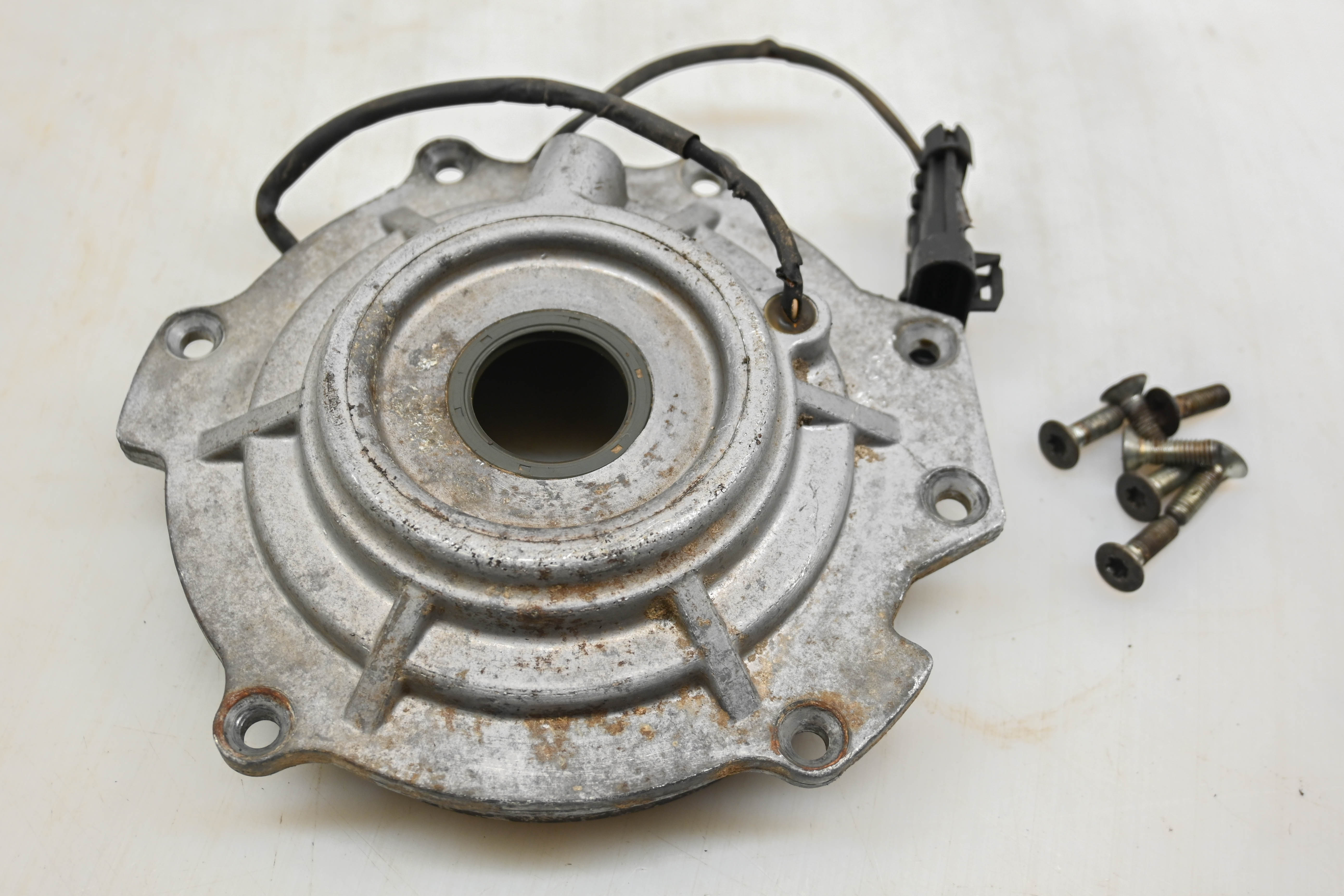 13 Polaris Brutus Front Differential Output Cover
