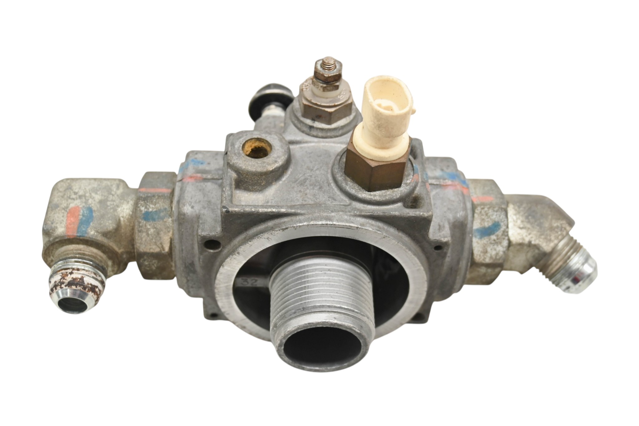 13 Polaris Brutus Hydraulic Oil Filter Mount