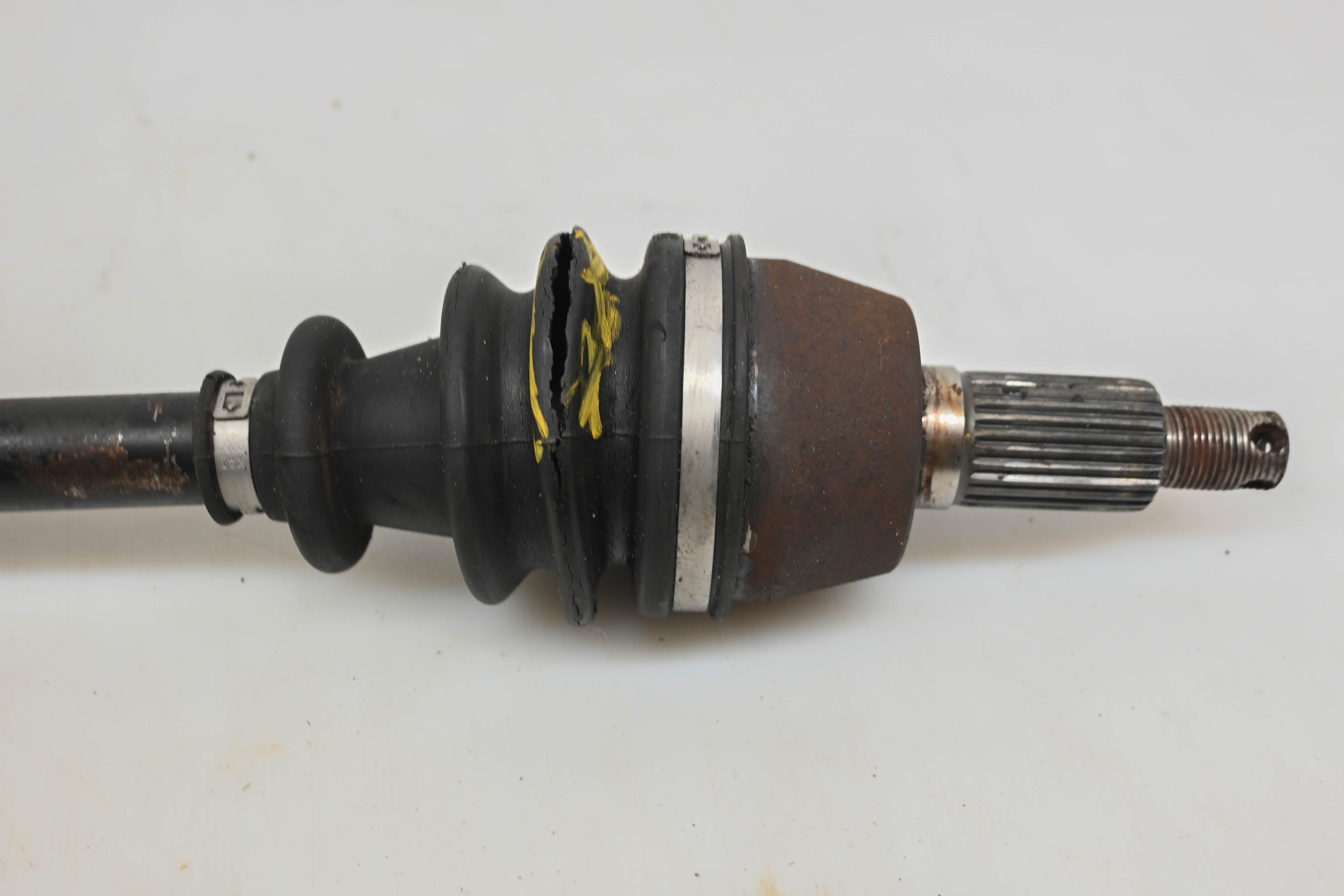 13 Polaris Brutus Front Left Or Right Cv Axle