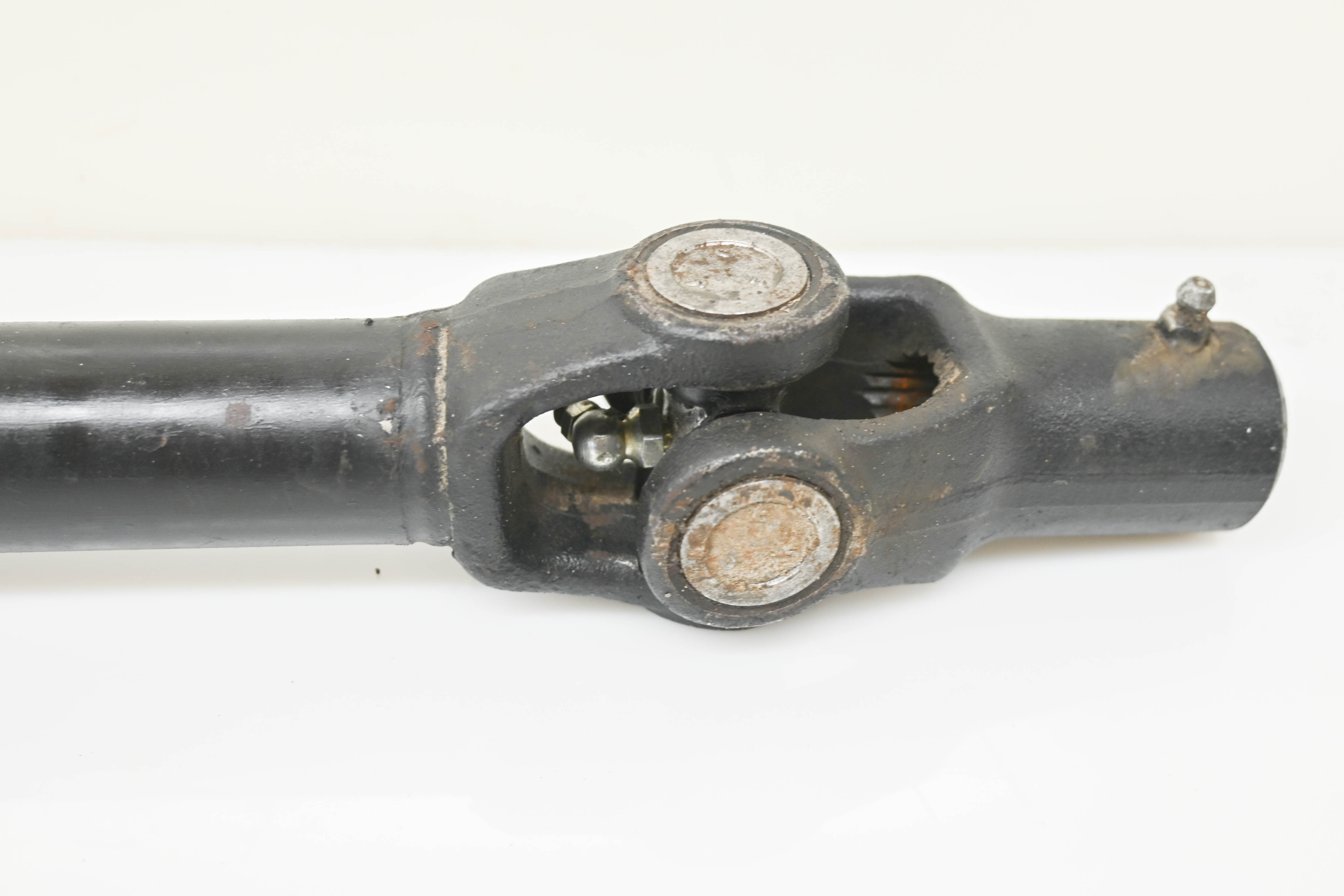 13 Polaris Brutus Front Propeller Shaft