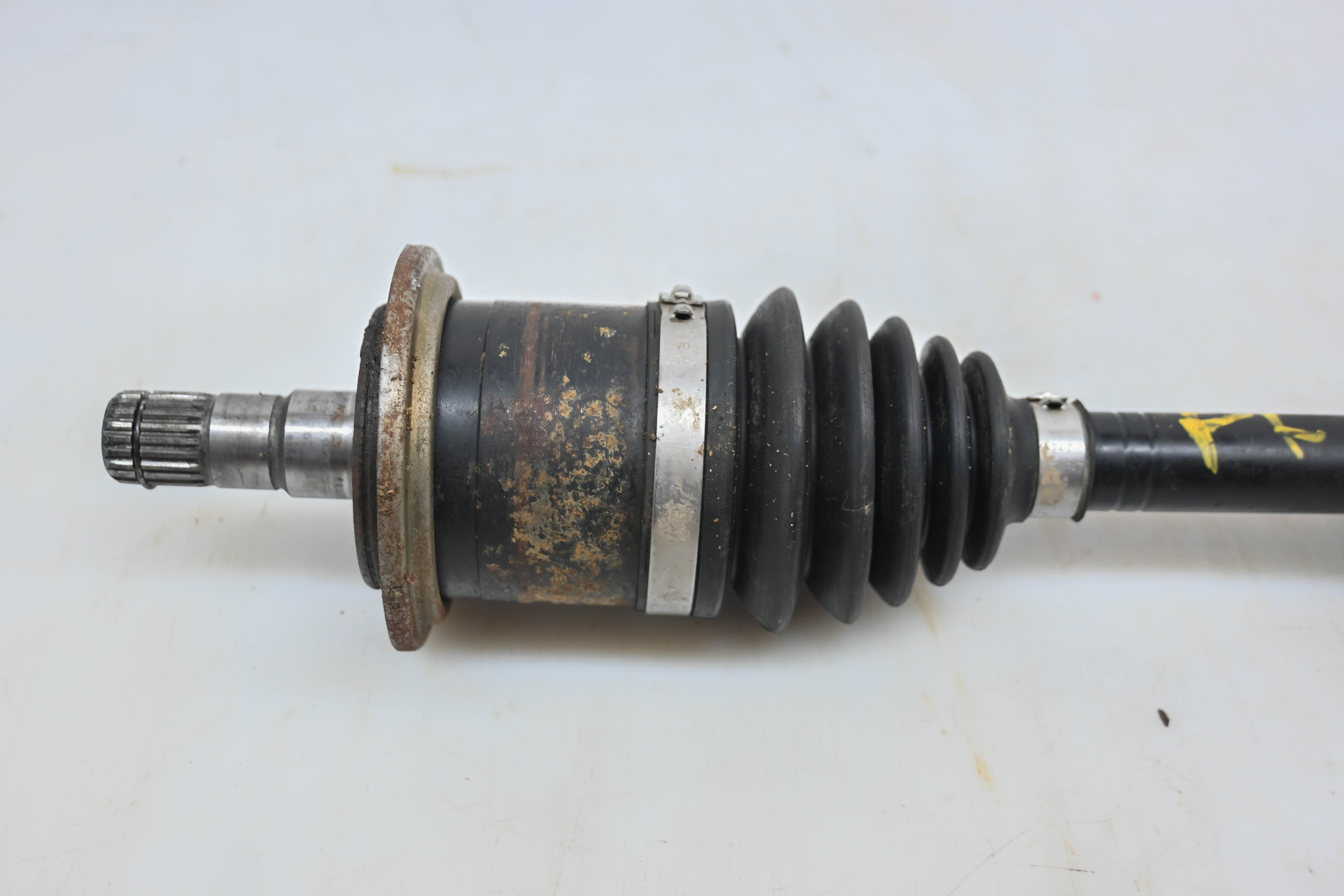 18 Can-Am Outlander 650 XMR Front Left Cv Axle