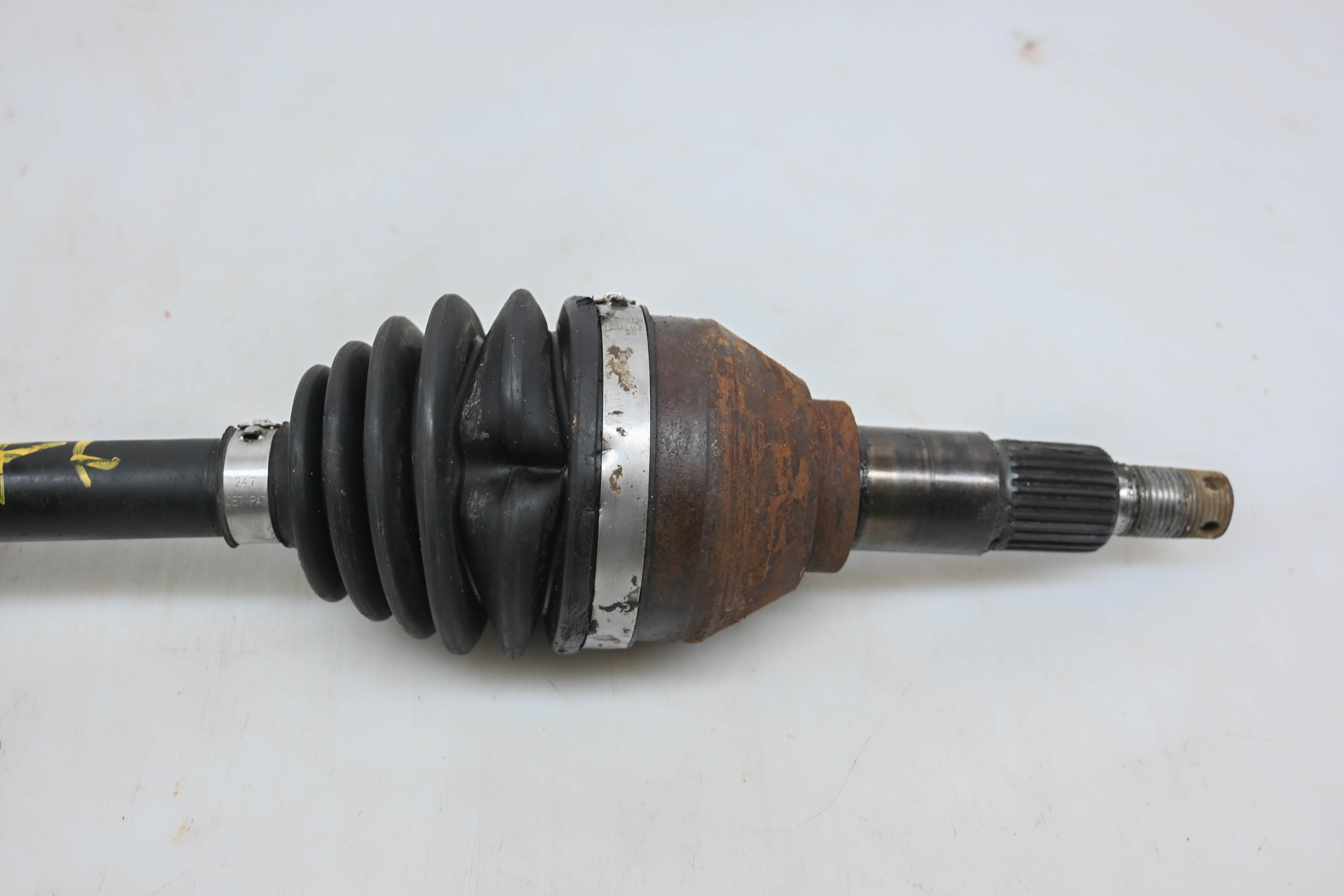 18 Can-Am Outlander 650 XMR Front Left Cv Axle