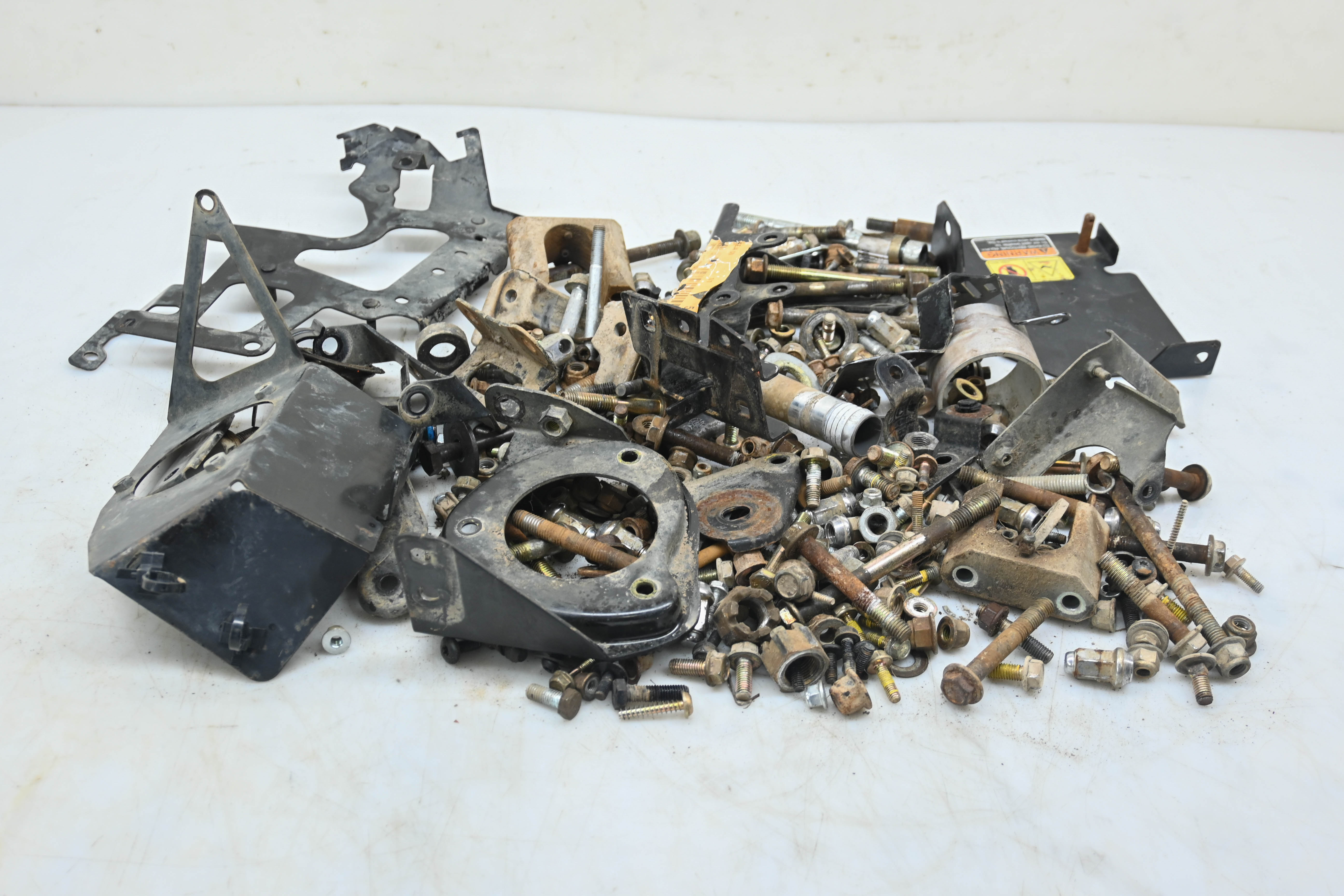 18 Can-Am Outlander 650 XMR Hardware Set Nuts & Bolts