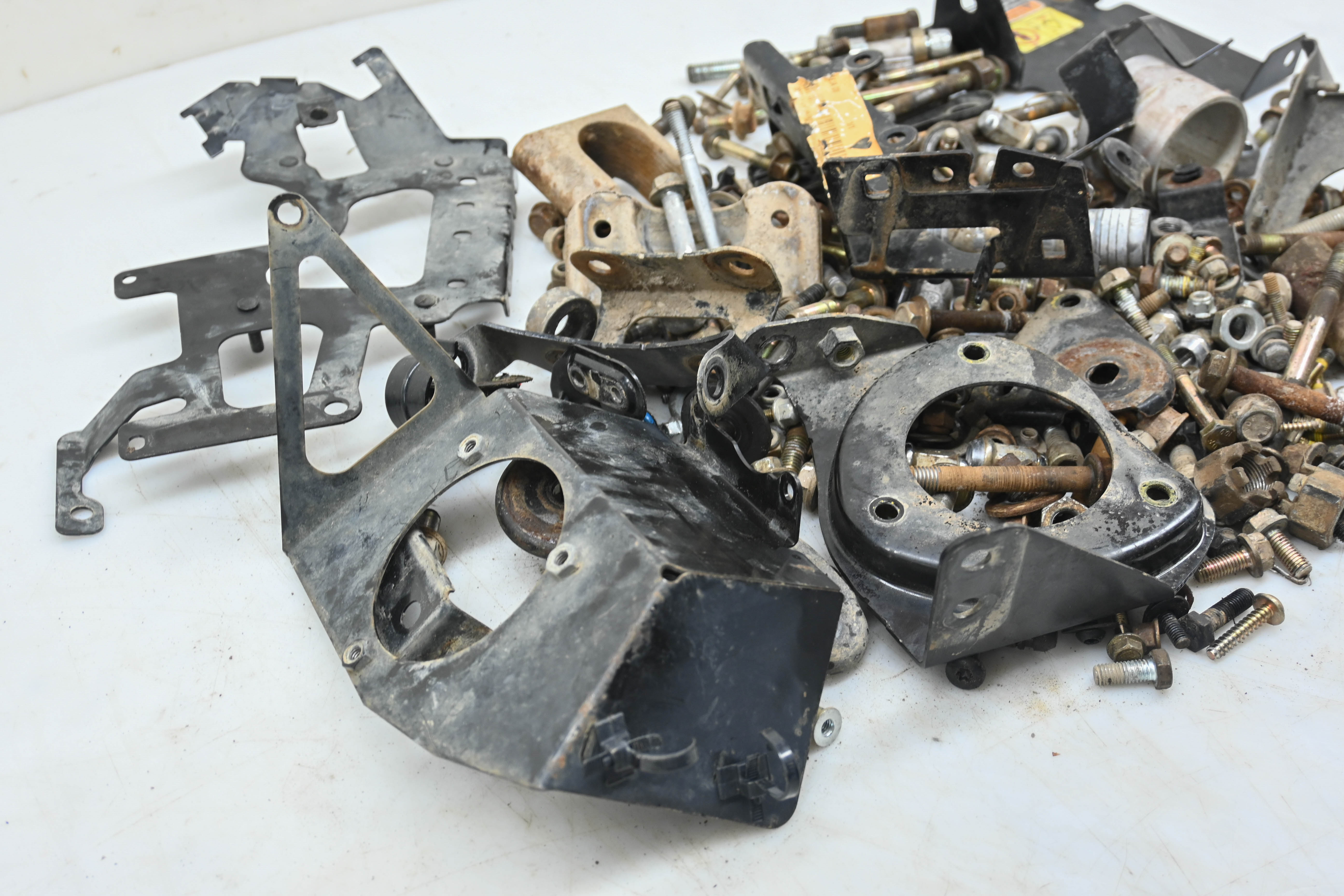 18 Can-Am Outlander 650 XMR Hardware Set Nuts & Bolts
