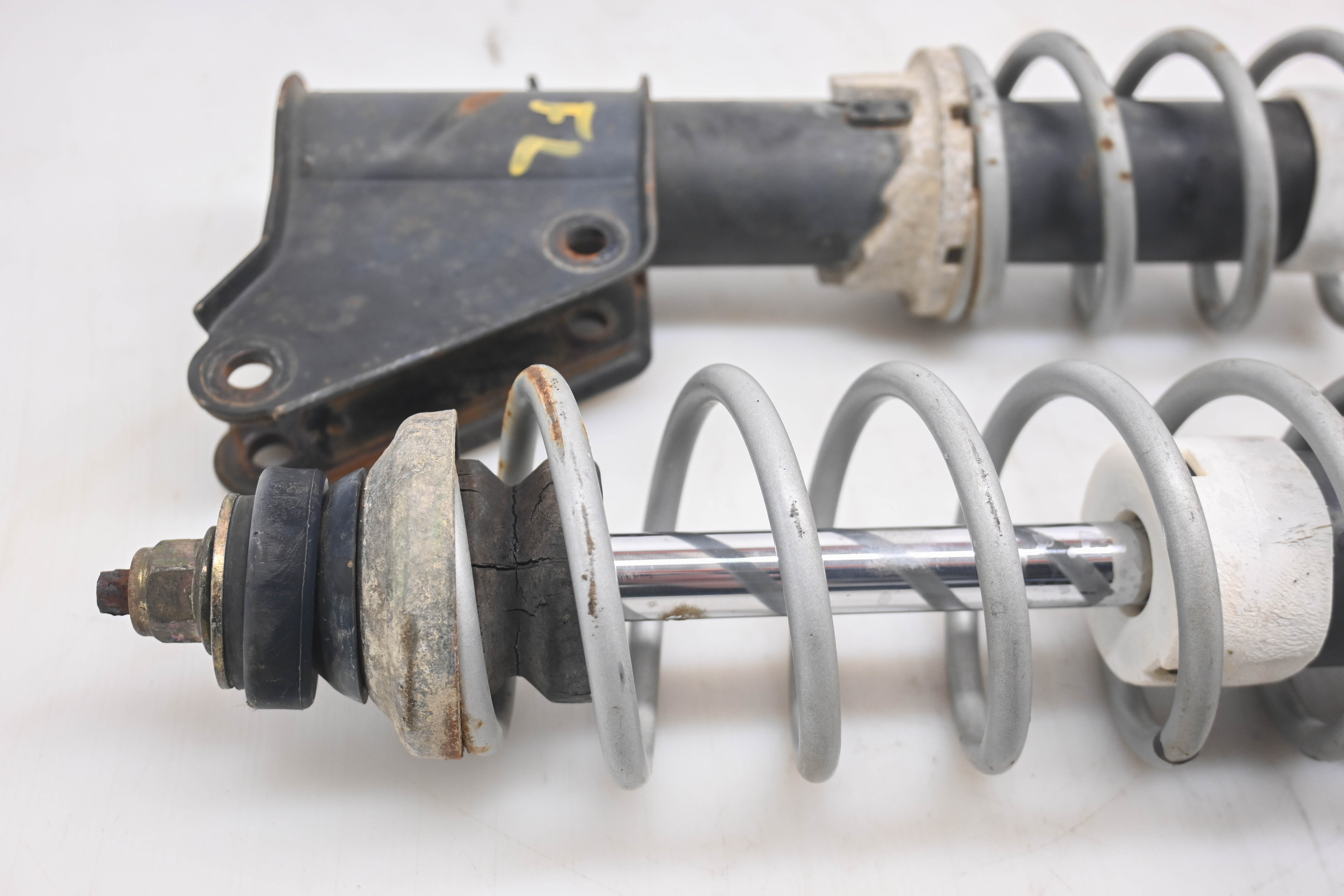 07 Polaris Hawkeye 300 4x4 Front Shocks