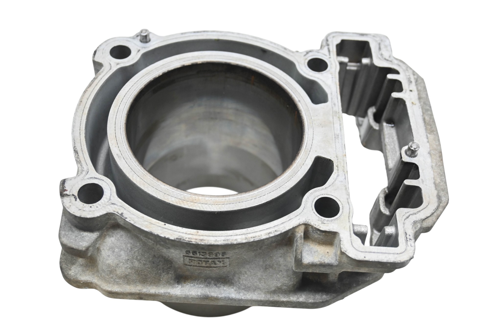 11 Can-Am Outlander 500 Max XT Cylinder