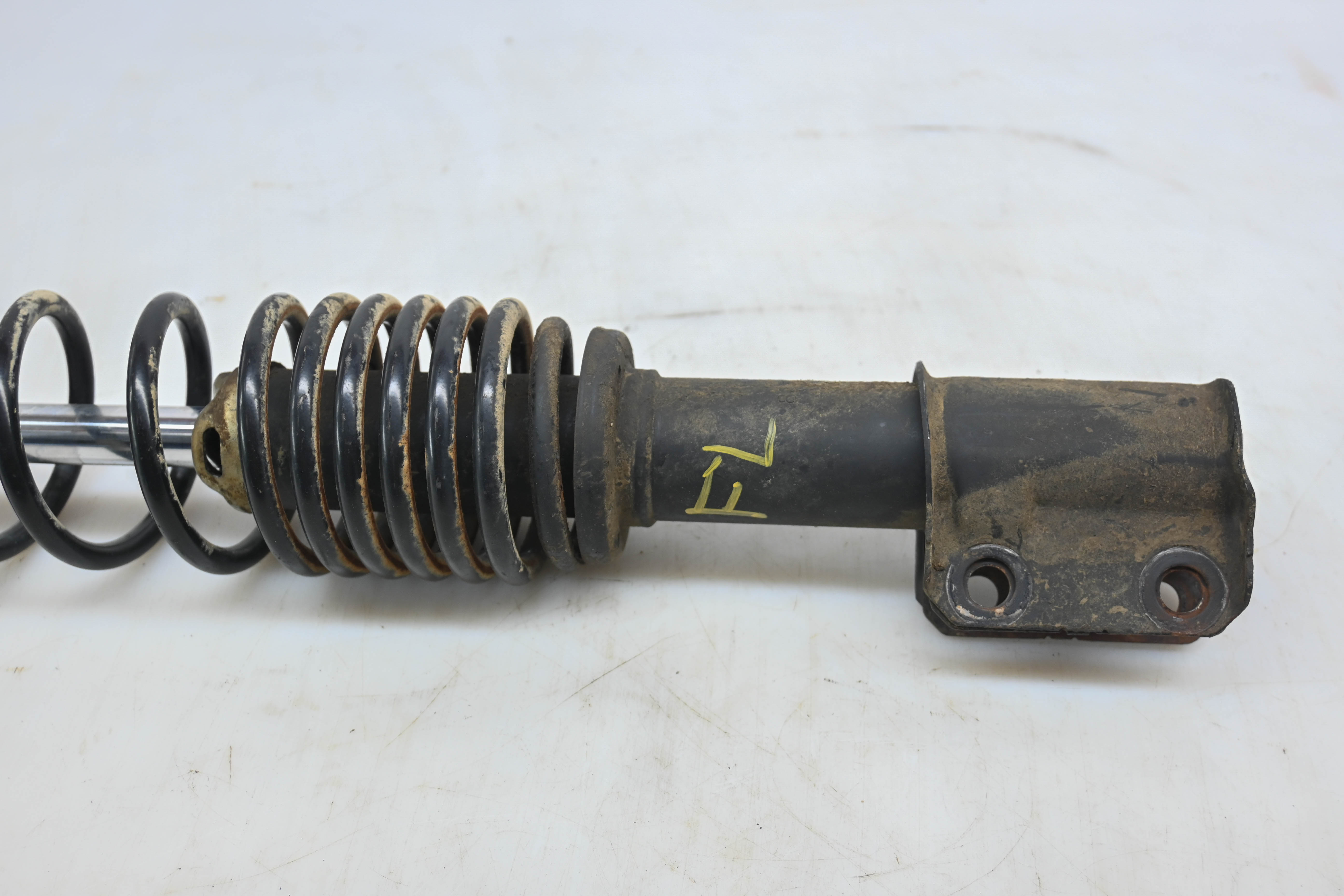 11 Can-Am Outlander 500 Max XT Front Right Or Left Shock