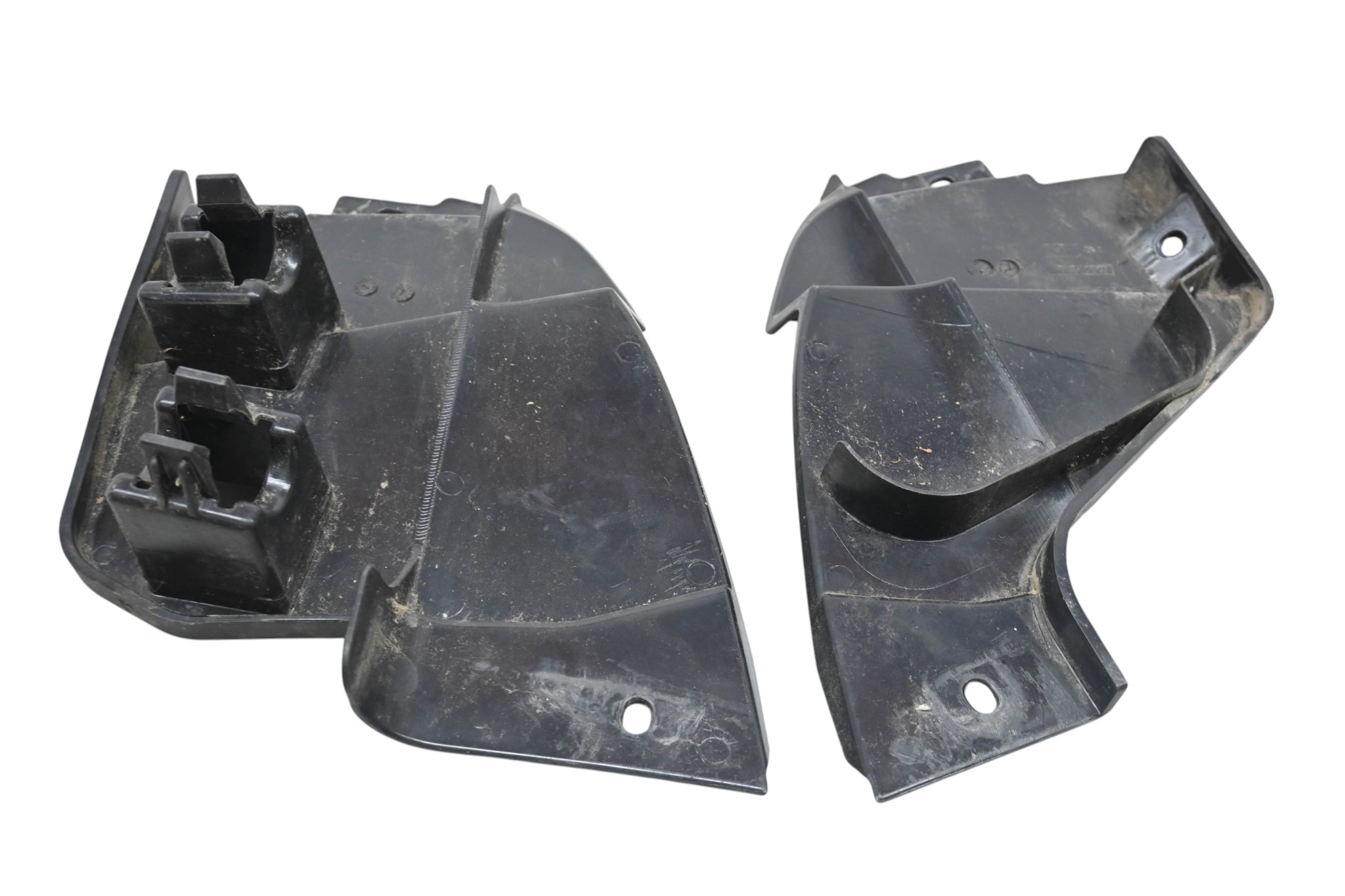 11 Can-Am Outlander 500 Max XT Inner Fenders Left & Right
