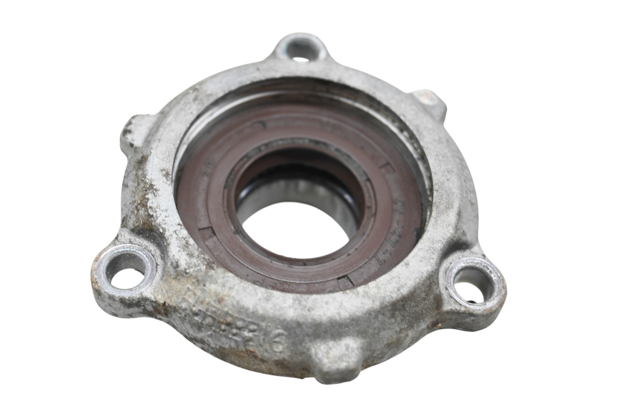 11 Can-Am Outlander 500 Max XT Drive Shaft Bearing Cover