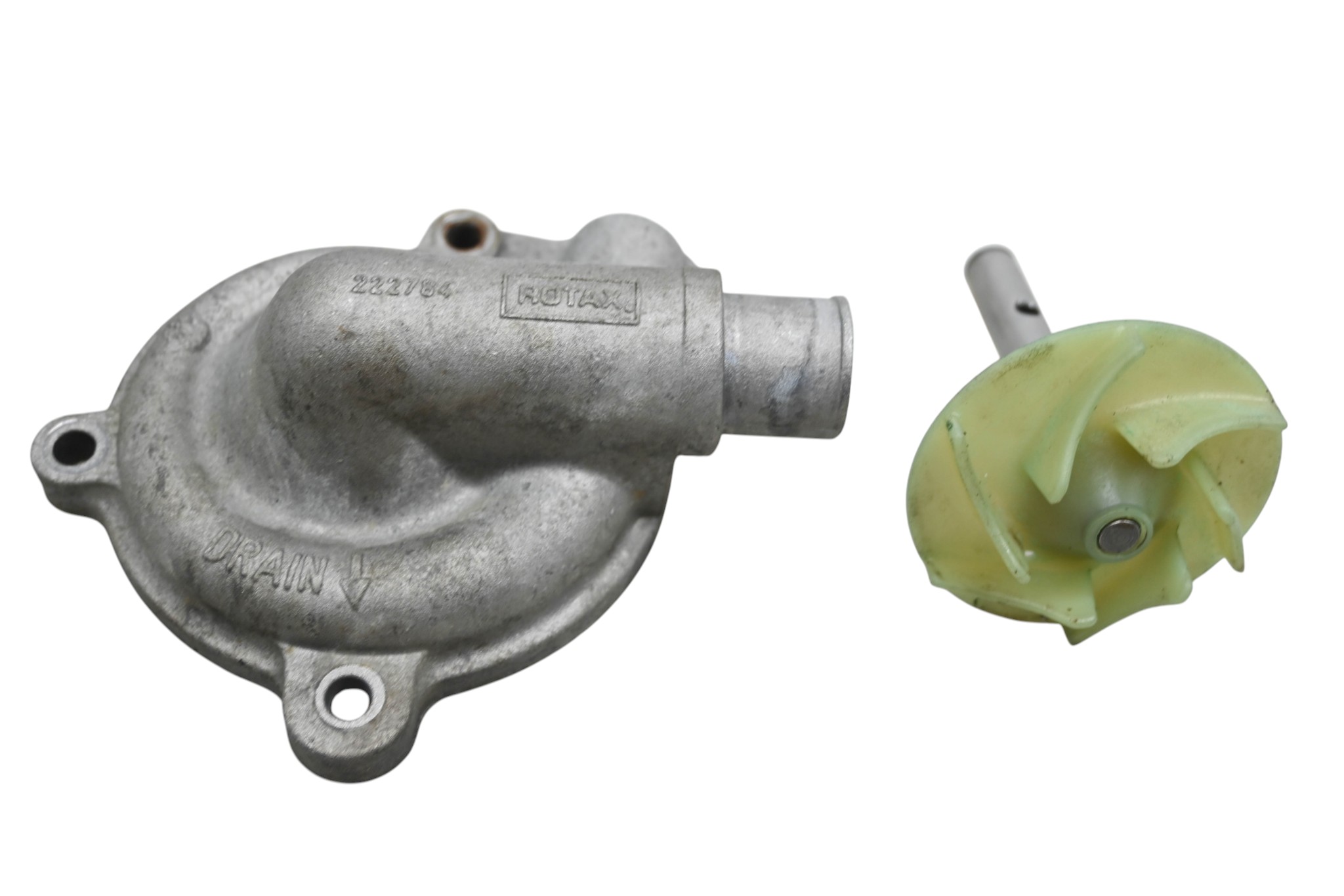 11 Can-Am Outlander 500 Max XT Water Pump Cover & Impeller