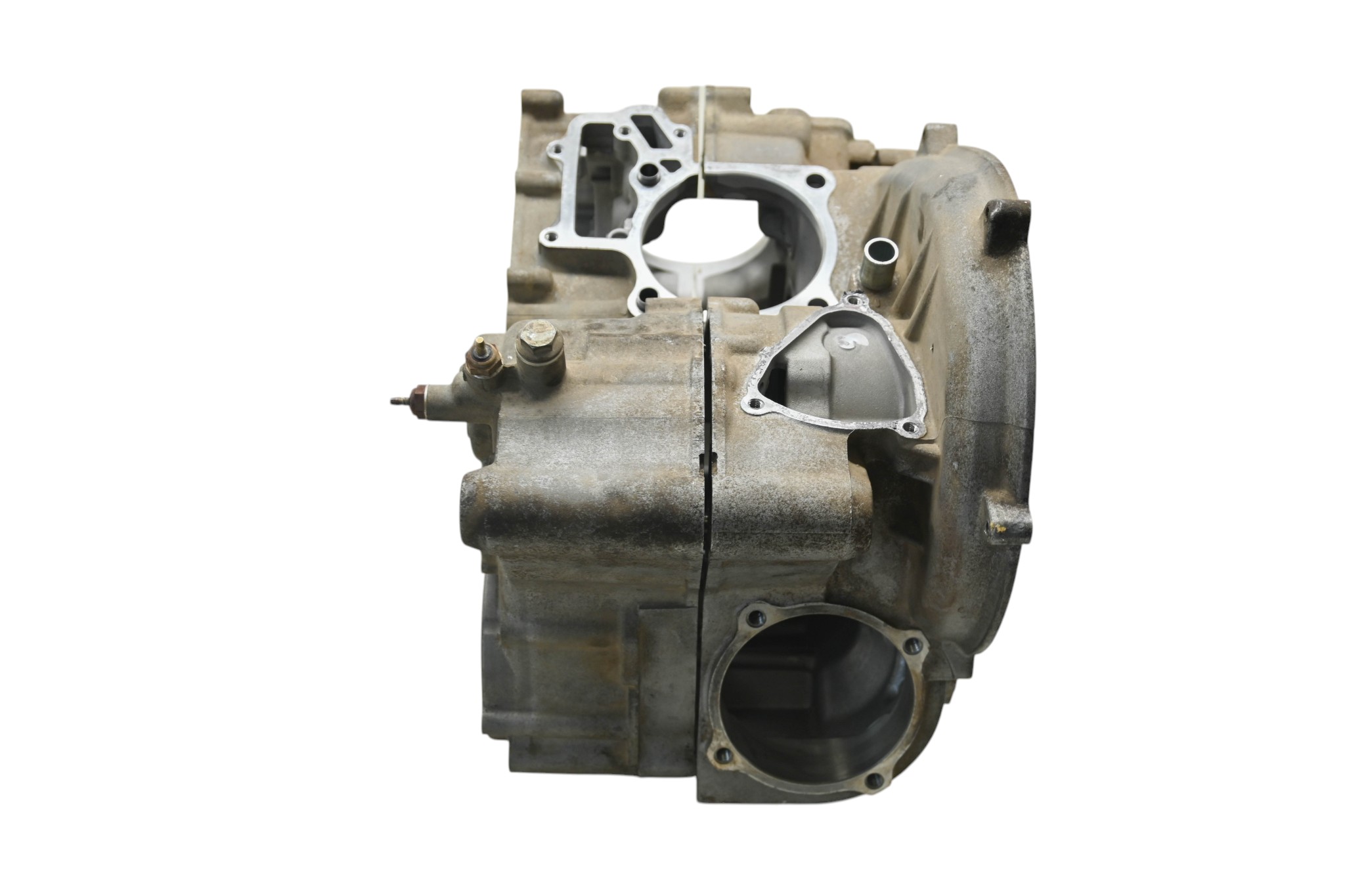 07 Kawasaki Brute Force 750 4x4i Crankcase Center Crank Case KVF750