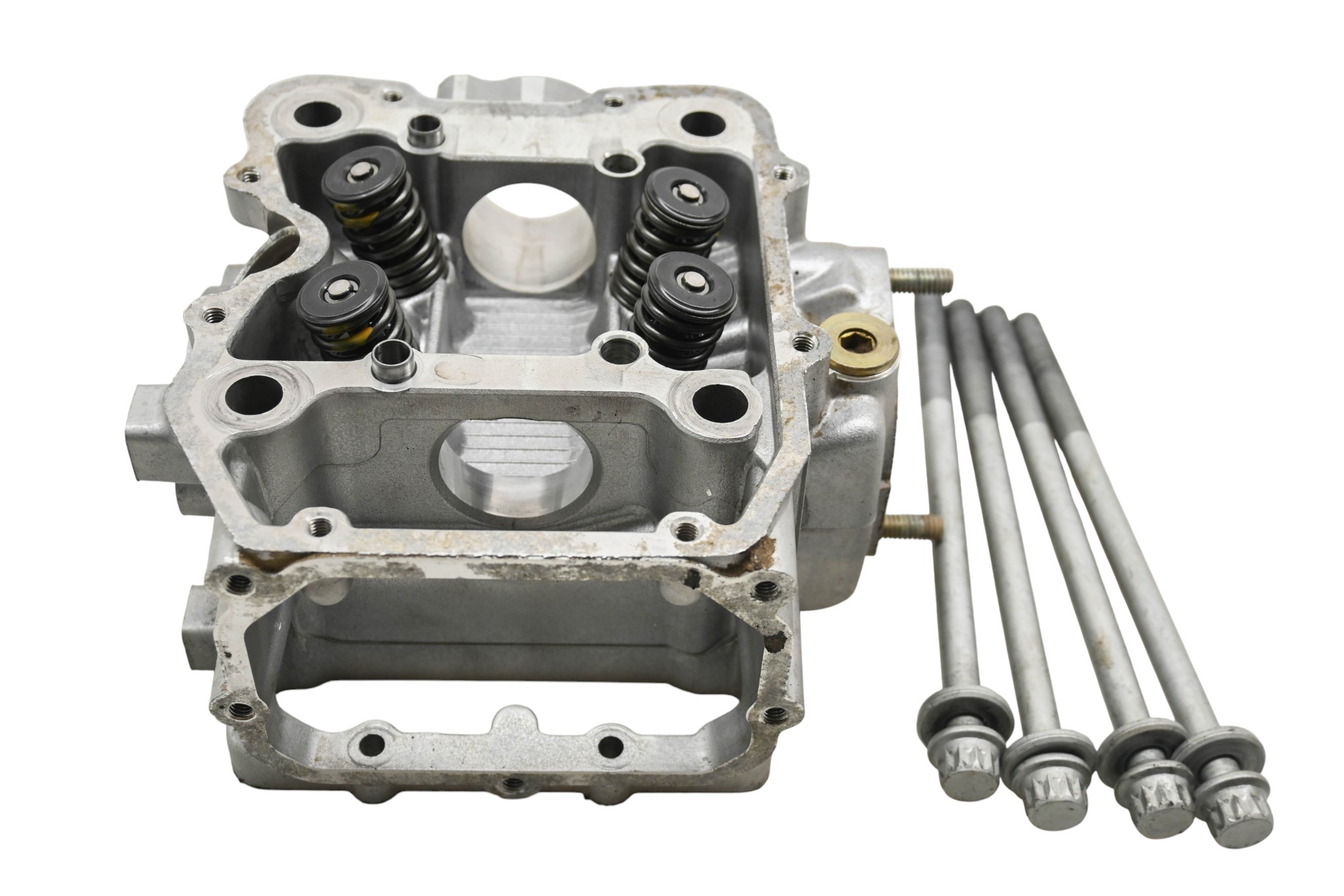 99 Polaris Scrambler 500 4x4 Cylinder Head