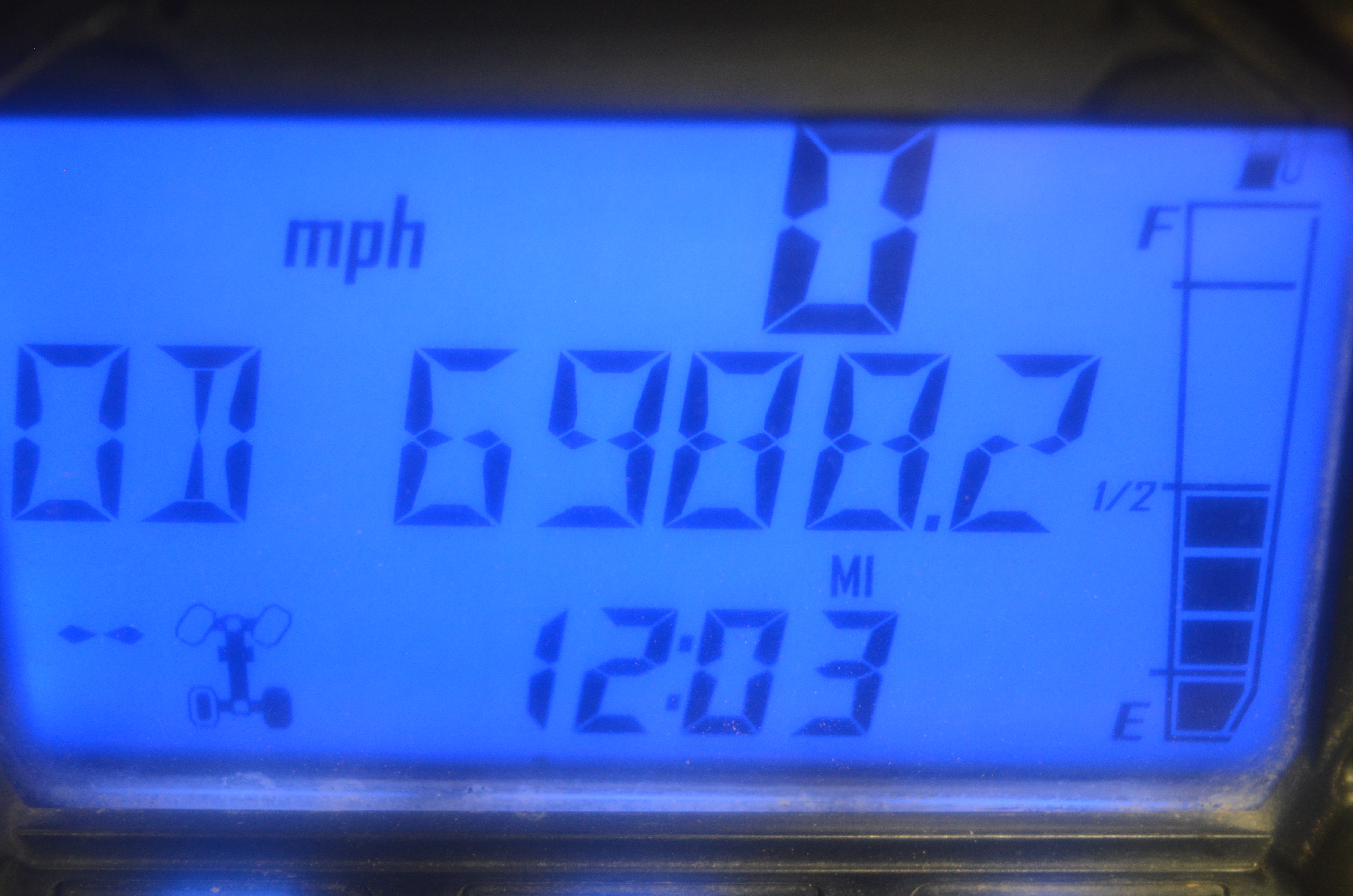 23 Polaris Pro-XD Mid-Size Crew Speedometer Dash