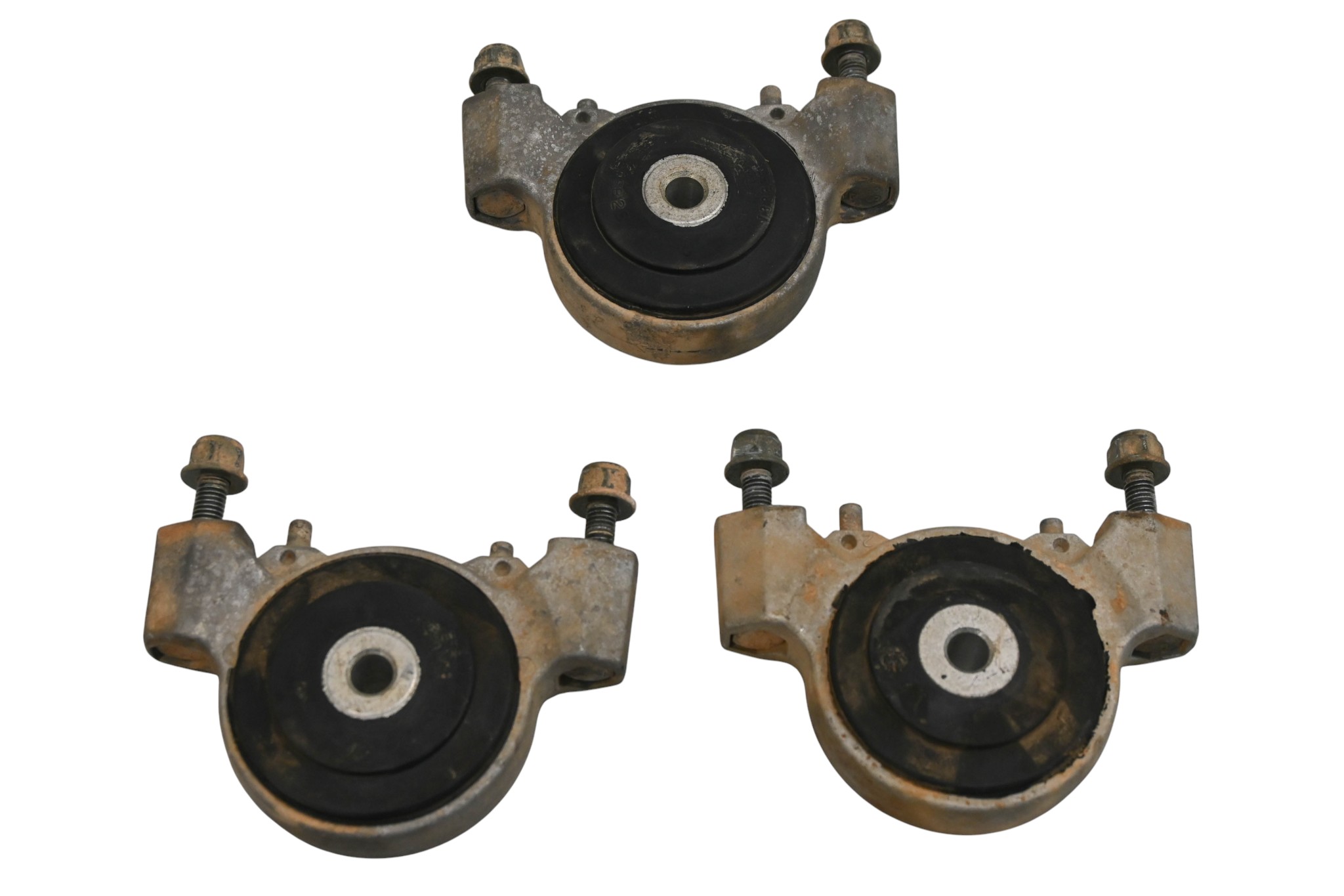 23 Polaris Pro-XD Mid-Size Crew Engine & Gearcase Mounting Brackets Mounts