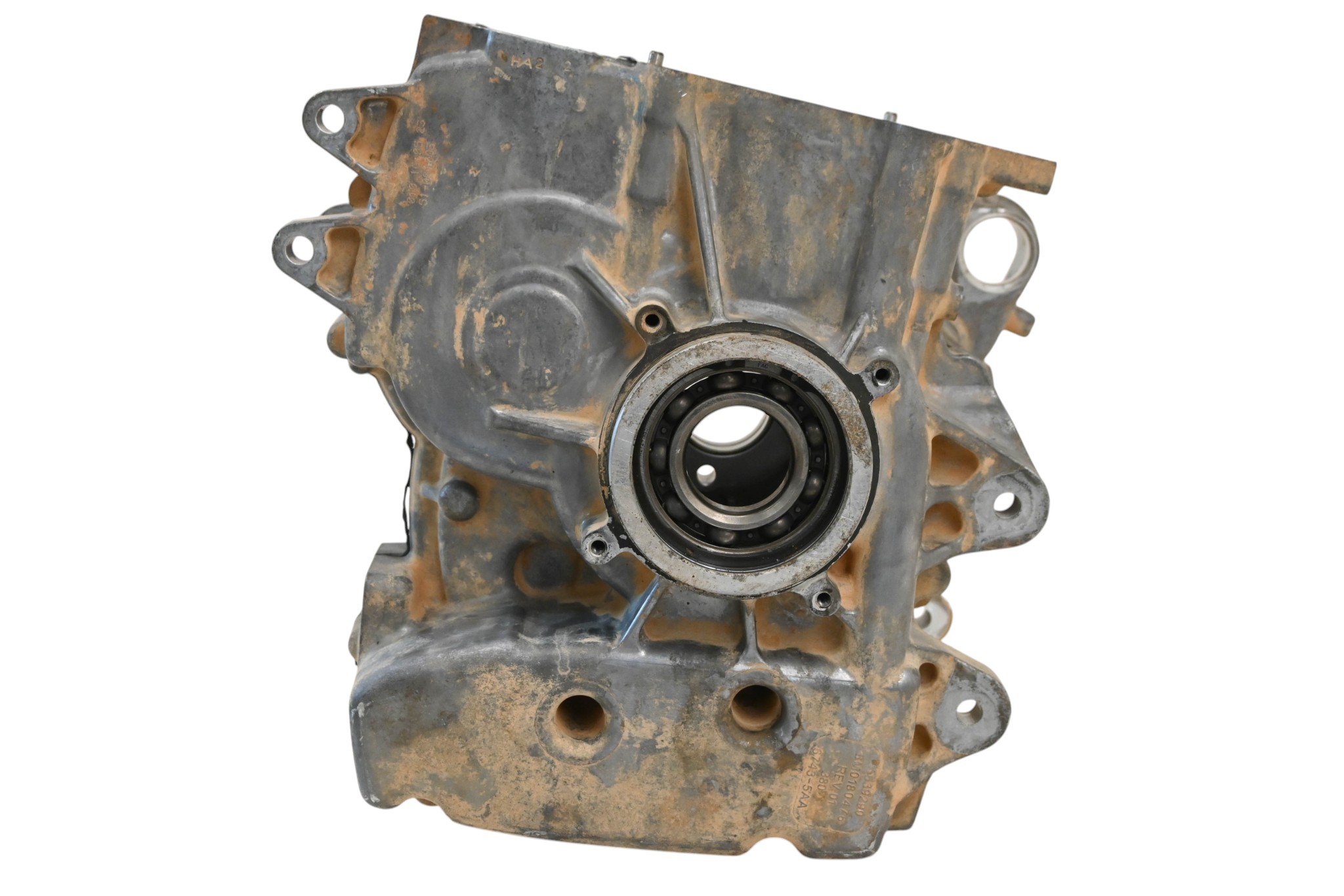 23 Polaris Pro-XD Mid-Size Crew Crankcase Center Crank Case