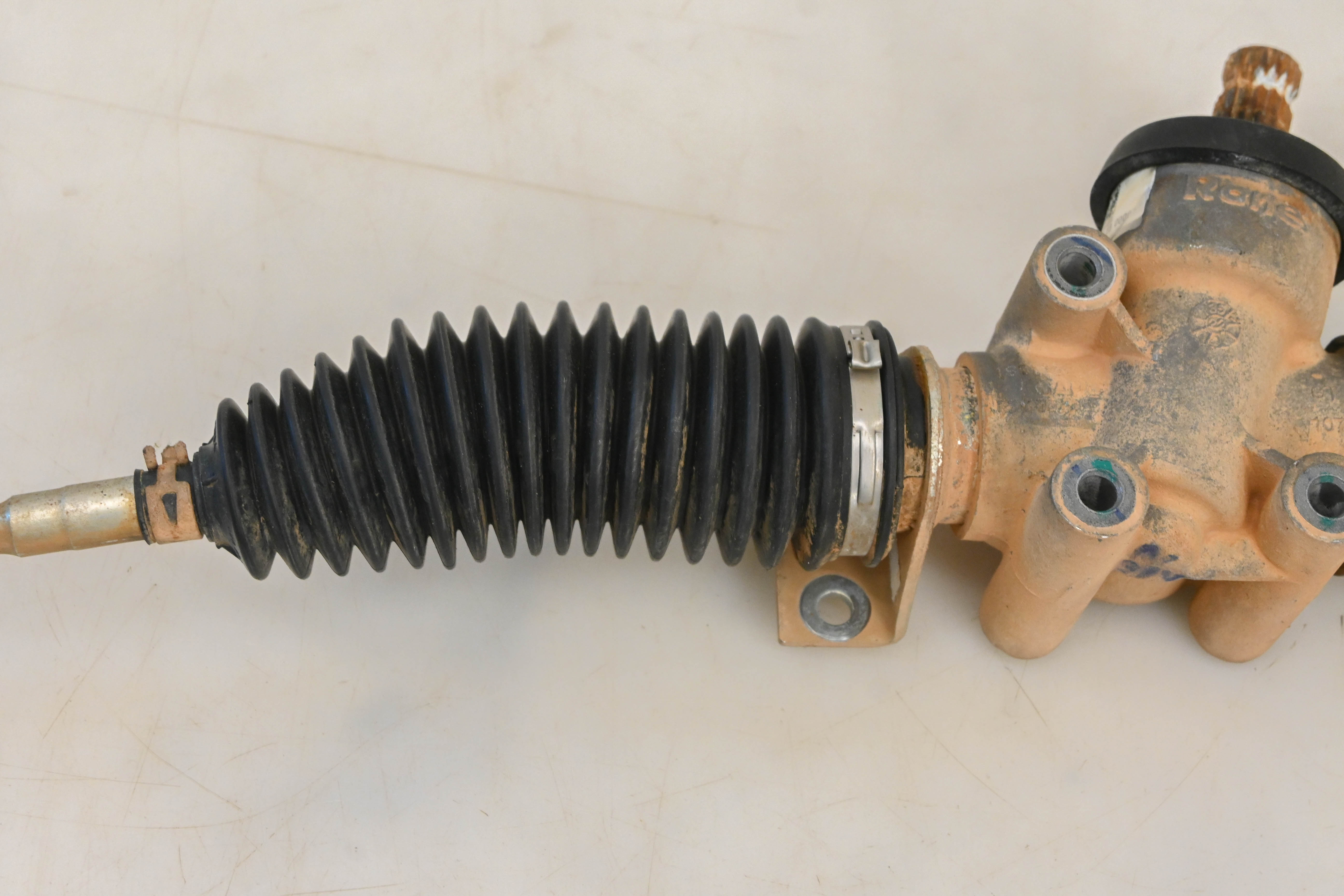 23 Polaris Pro-XD Mid-Size Crew Steering Rack & Pinion