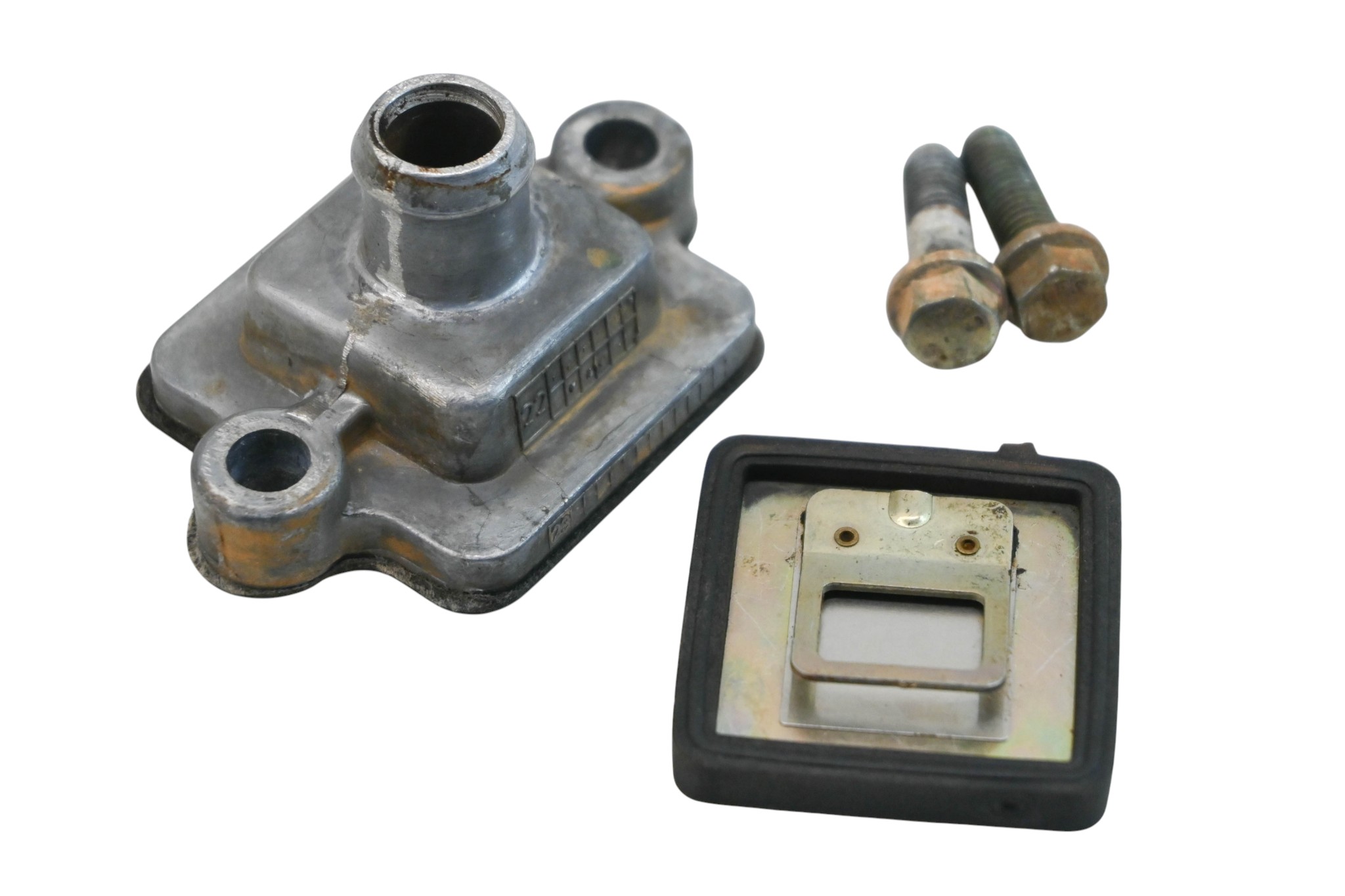 23 Polaris Pro-XD Mid-Size Crew Breather Cover & Reed Valve