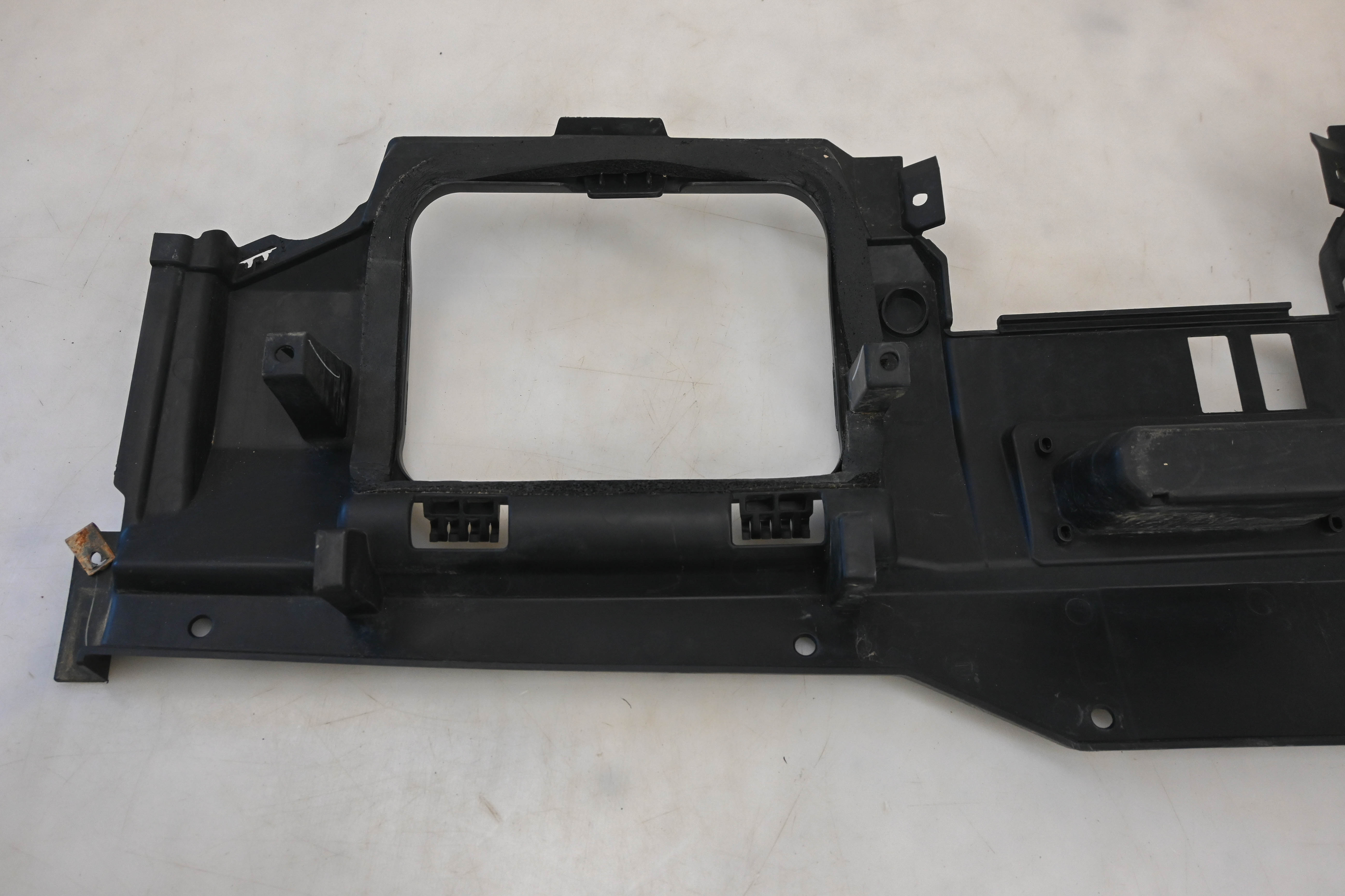 23 Polaris Pro-XD Mid-Size Crew Middle Dash Panel Cover