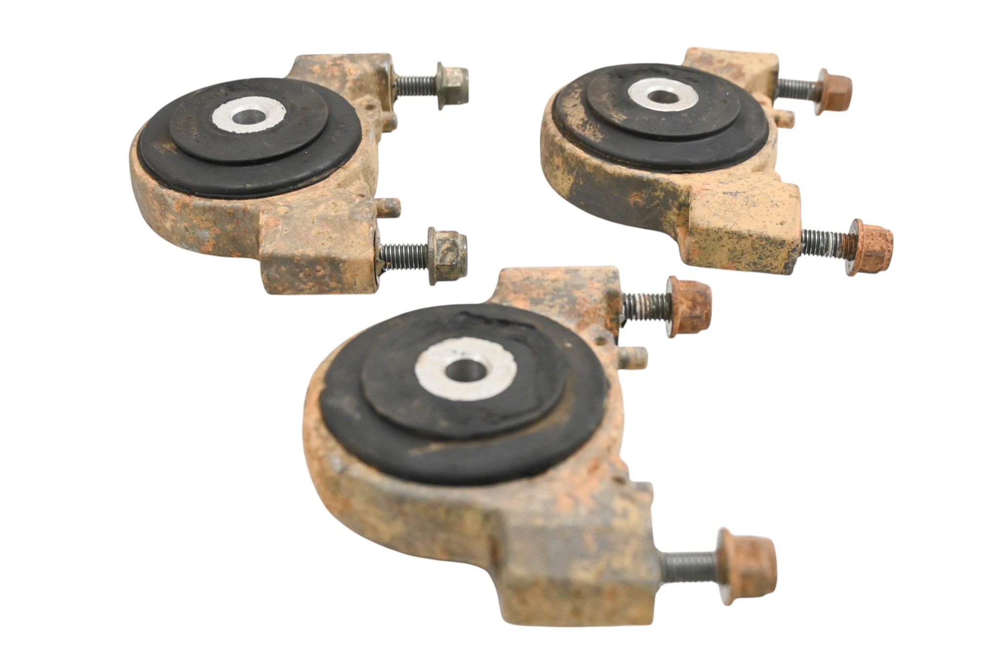 21 Polaris Pro XD 4000D Engine Transmission Isolator Brackets Mounts