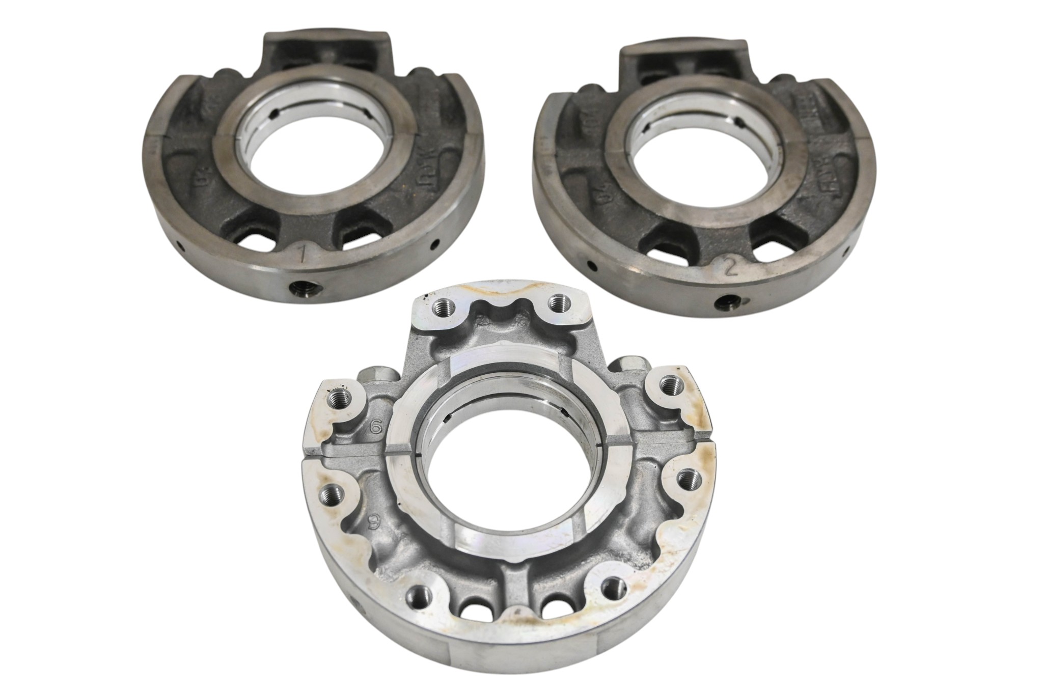 21 Polaris Pro XD 4000D Crankshaft Bearing Cases