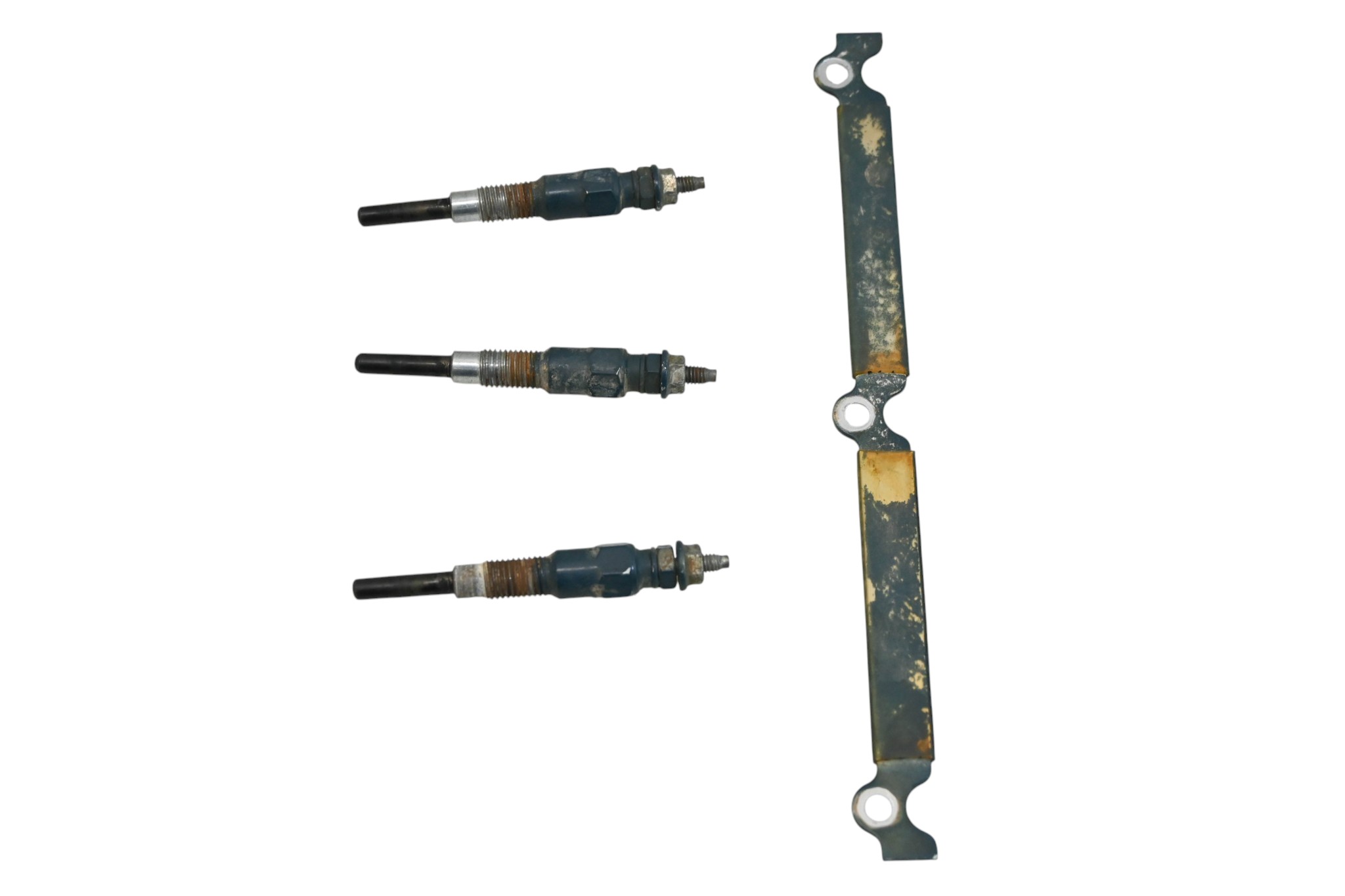 21 Polaris Pro XD 4000D Glow Plugs & Bracket