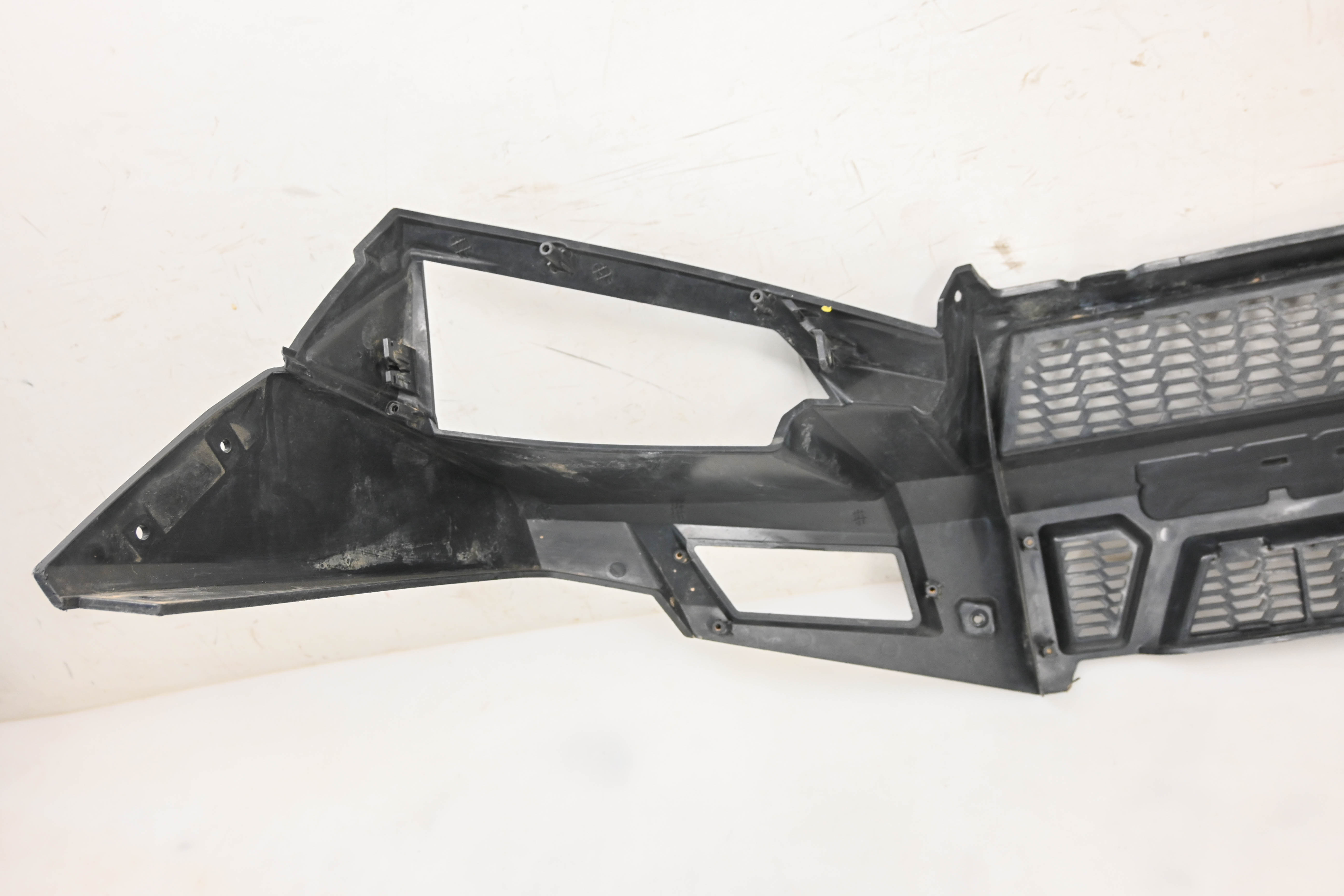 21 Polaris Pro XD 4000D Front Fascia