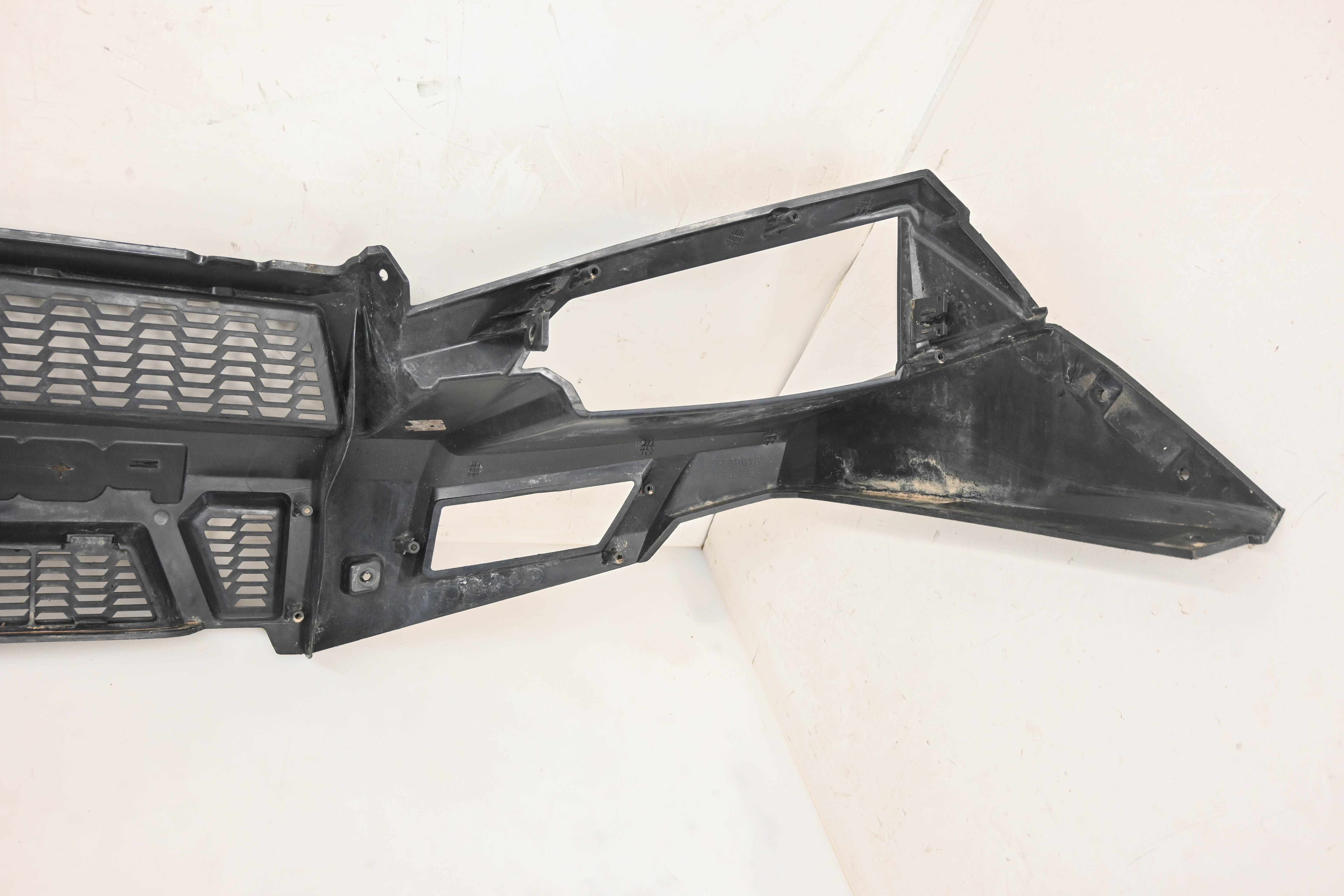 21 Polaris Pro XD 4000D Front Fascia