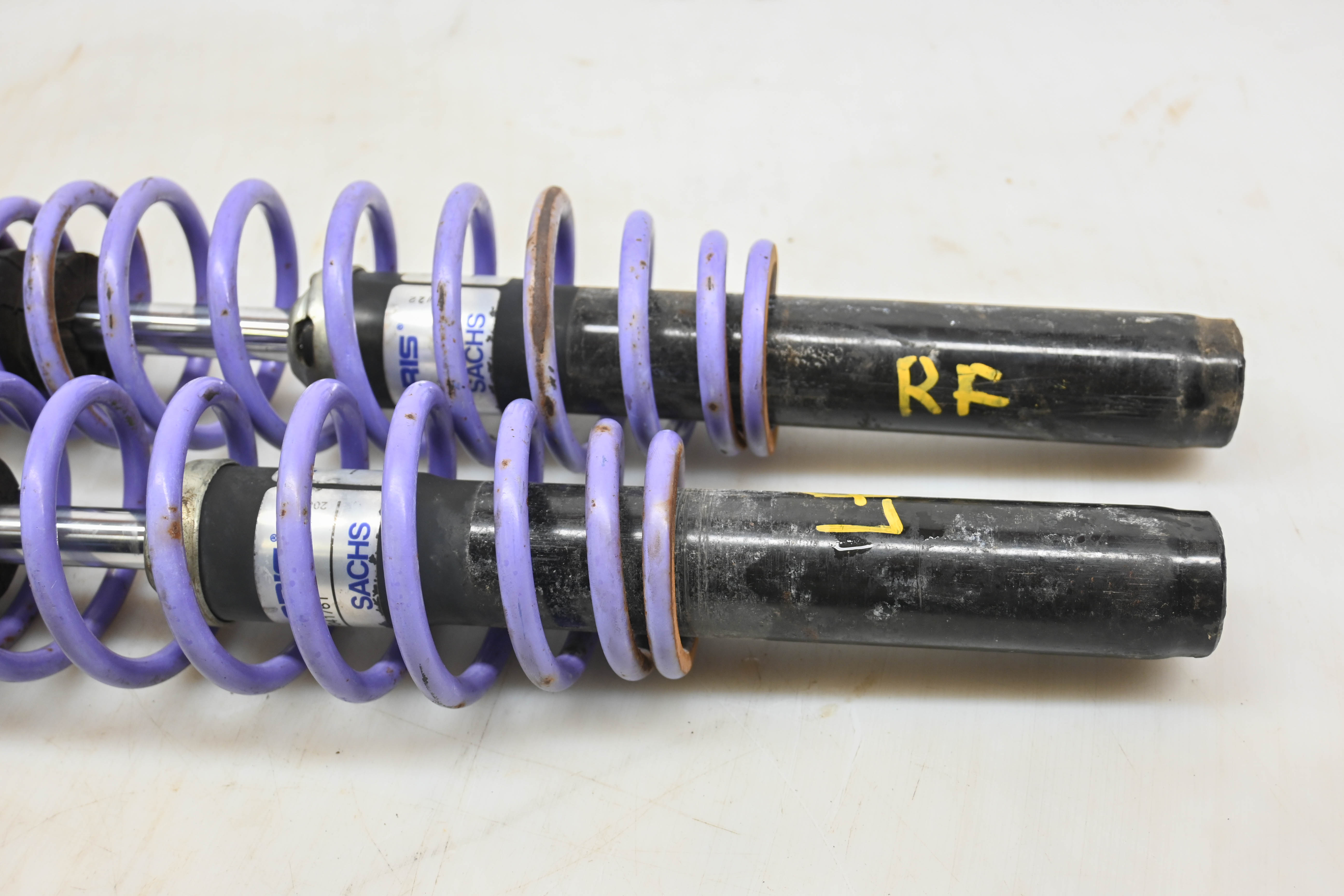 96 Polaris Scrambler 400 4x4 Front Shocks
