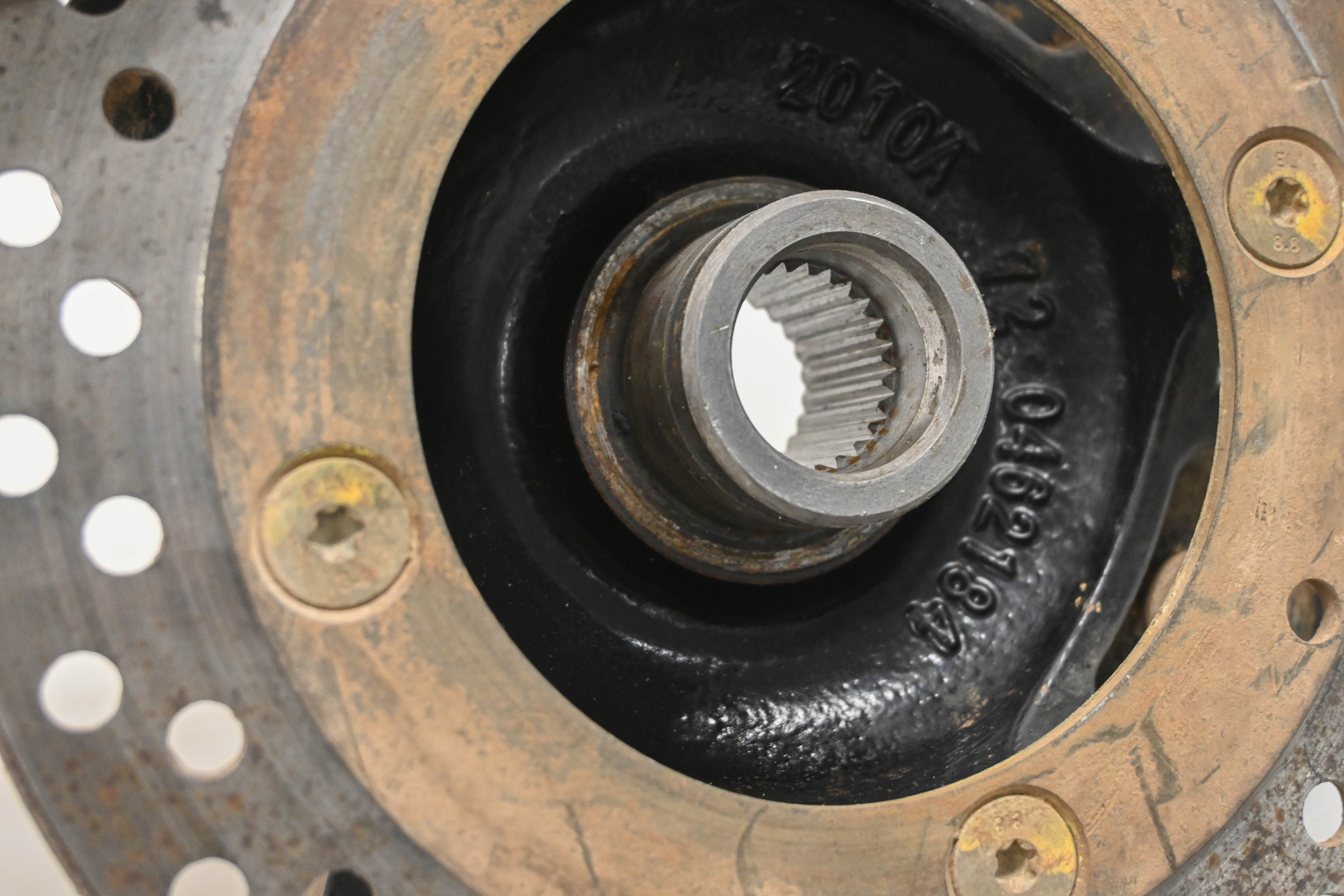 21 Polaris Pro XD 4000D Front Wheel Hubs & Rotors Left & Right
