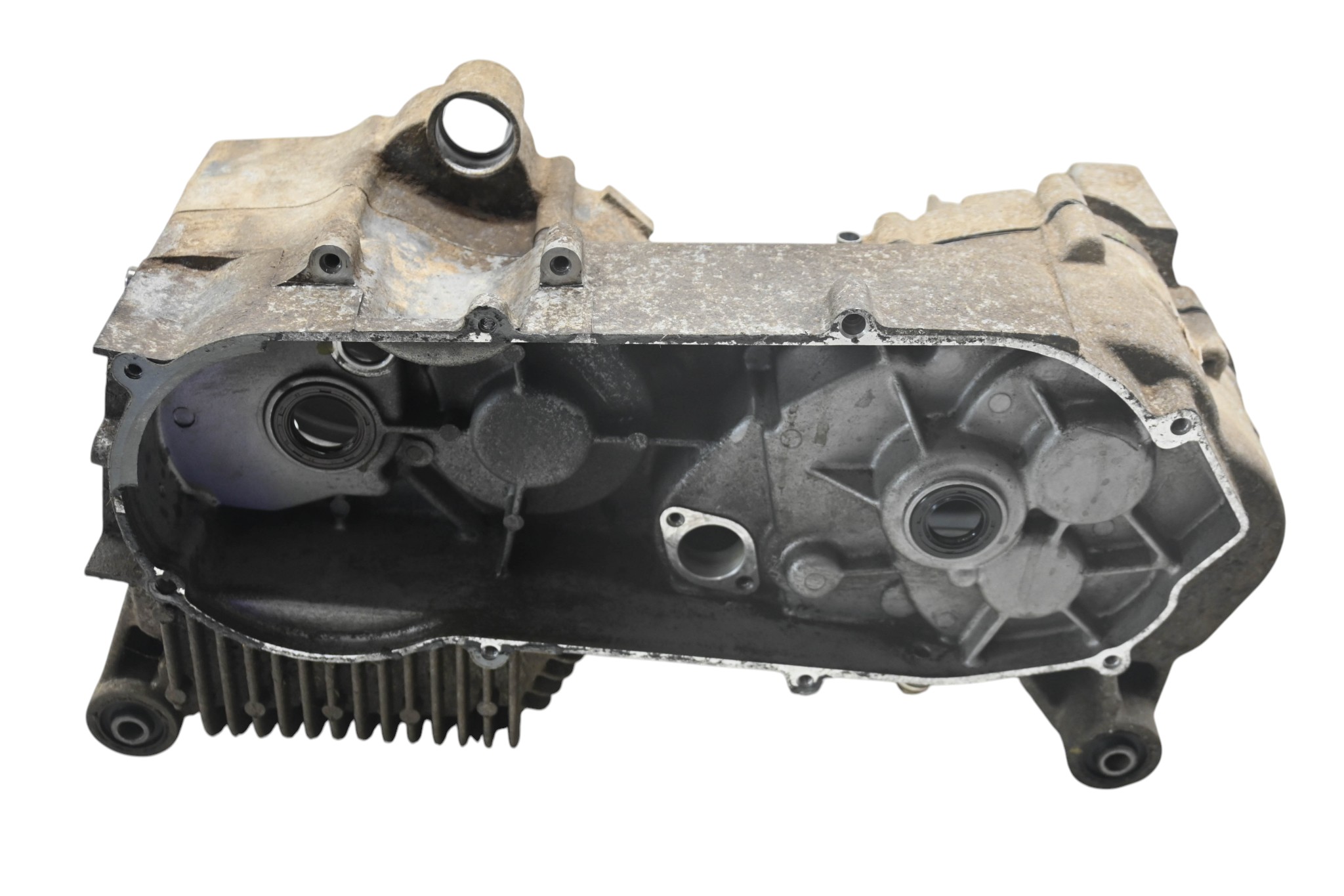 18 Polaris RZR 170 EFI Crankcase Center Crank Case