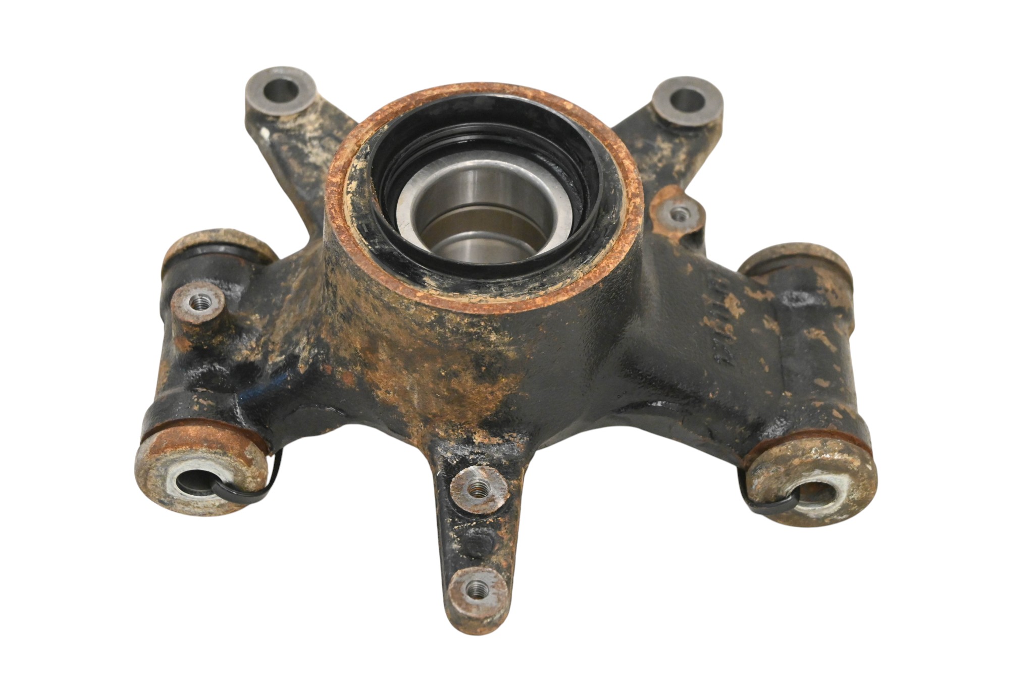 17 Yamaha Wolverine R-Spec EPS Rear Left Spindle Knuckle YXE700