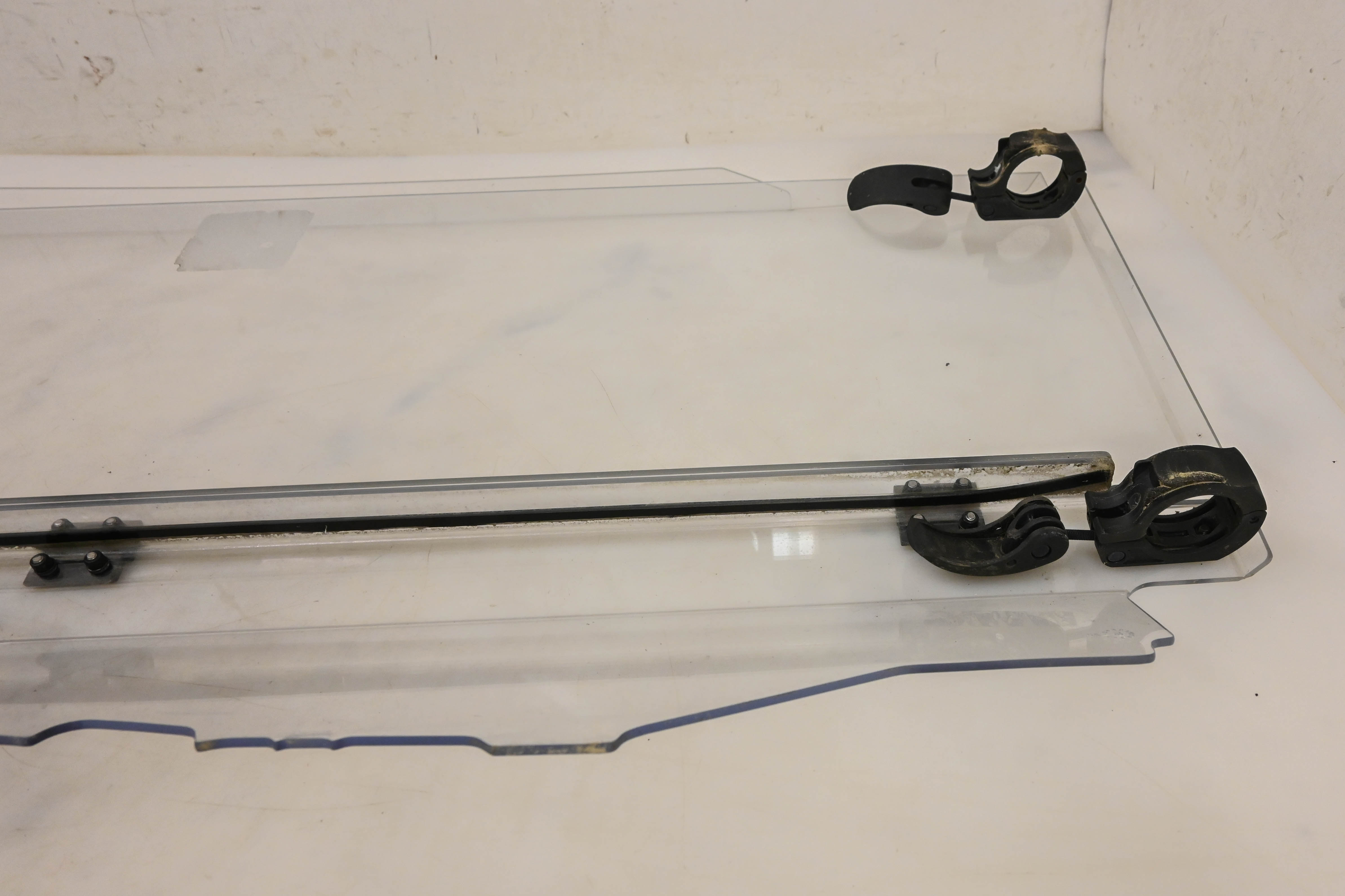 17 Yamaha Wolverine R-Spec EPS Folding Windshield YXE700