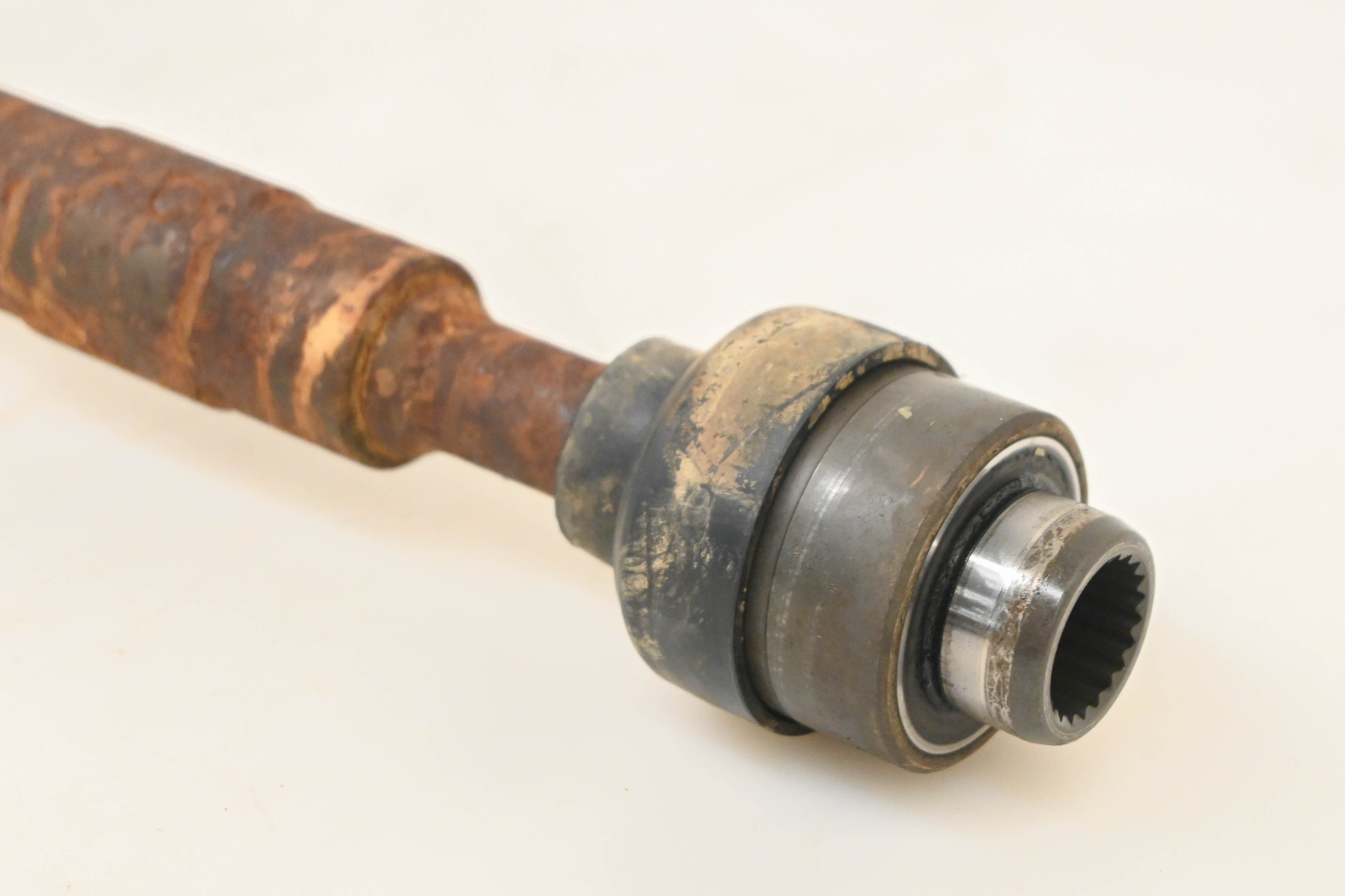 17 Yamaha Wolverine R-Spec EPS Front Drive Shaft YXE700