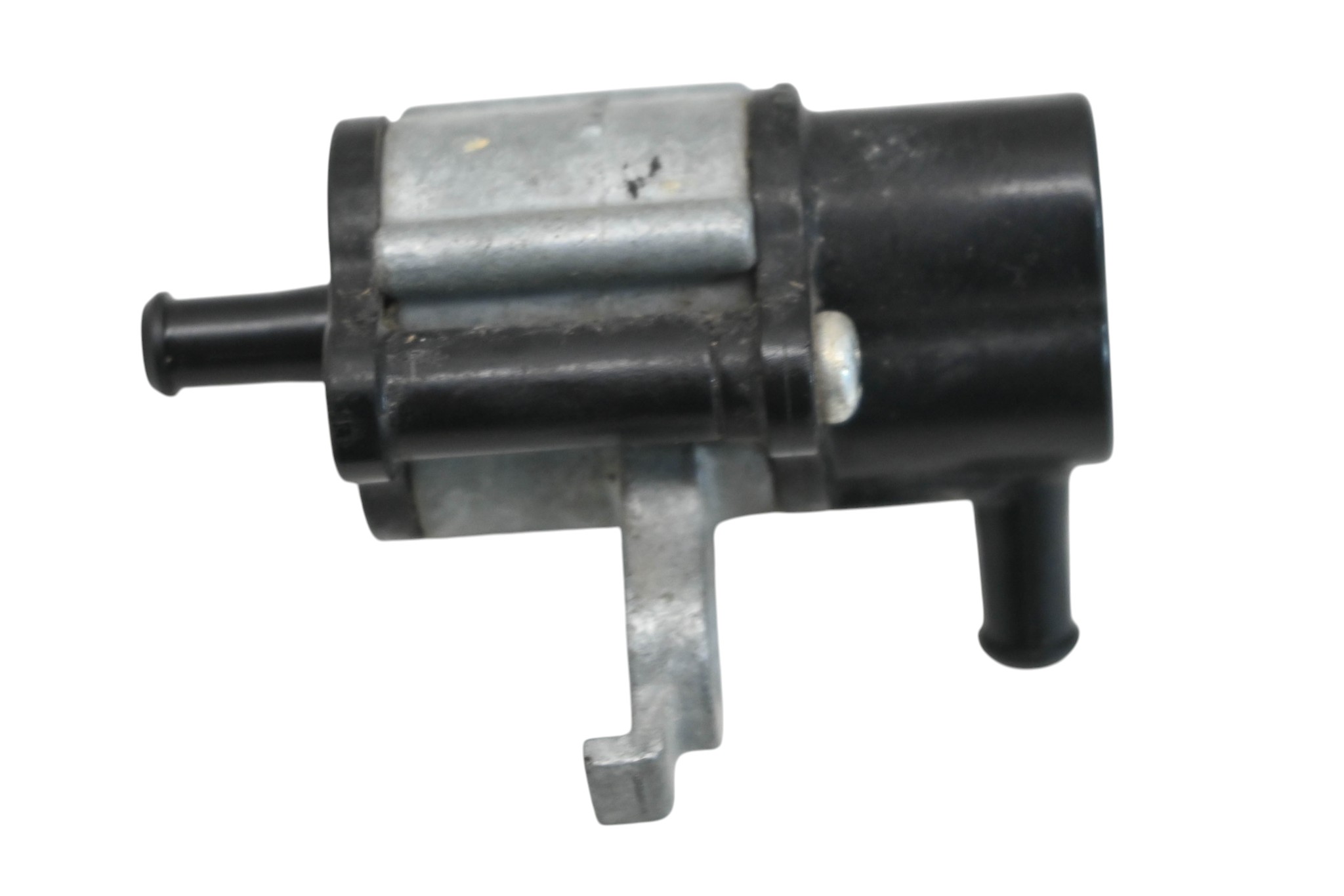 17 Yamaha Wolverine R-Spec EPS Fuel Vent Valve Joint YXE700