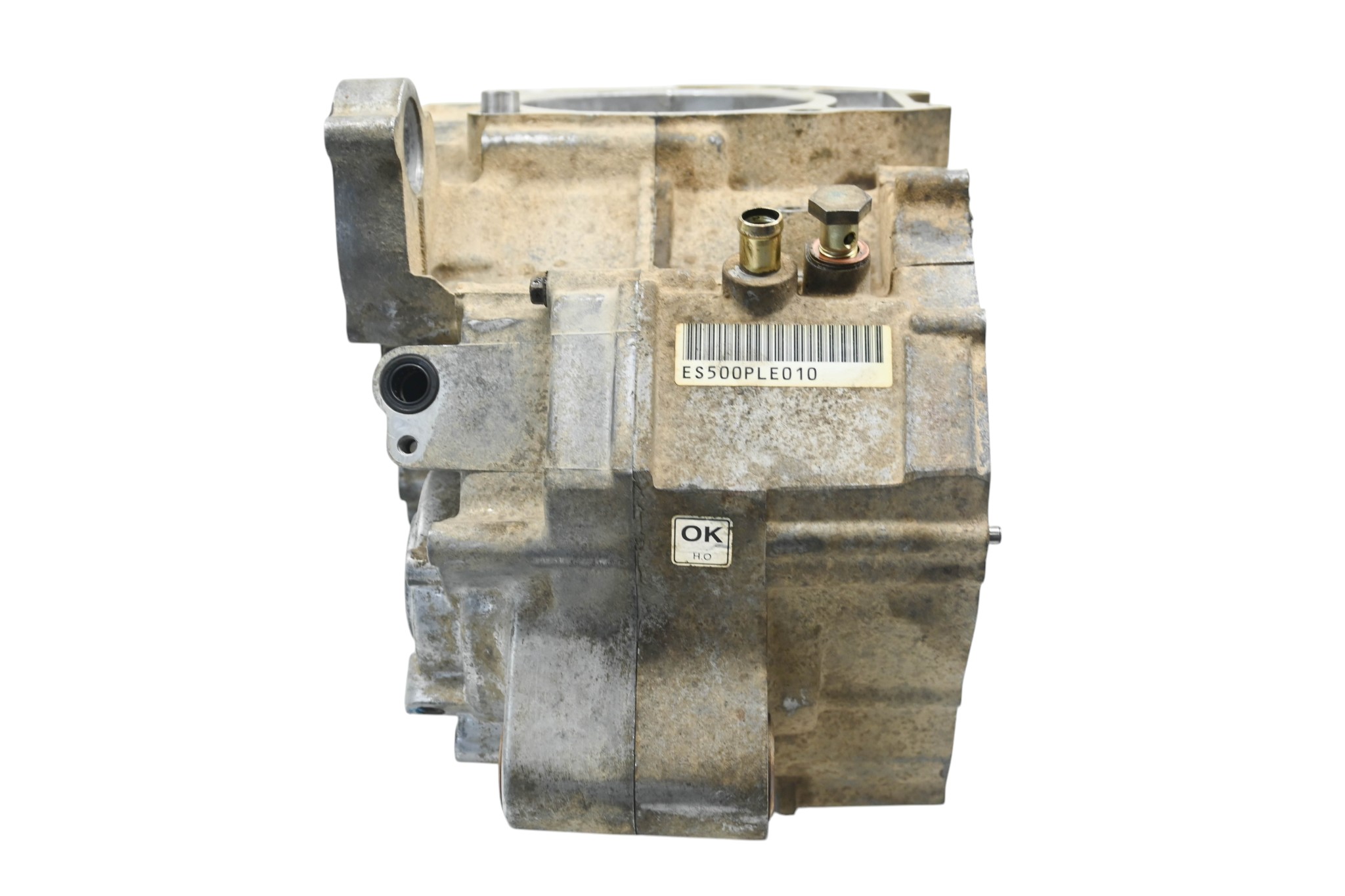 03 Polaris Predator 500 2x4 Crankcase Center Crank Case