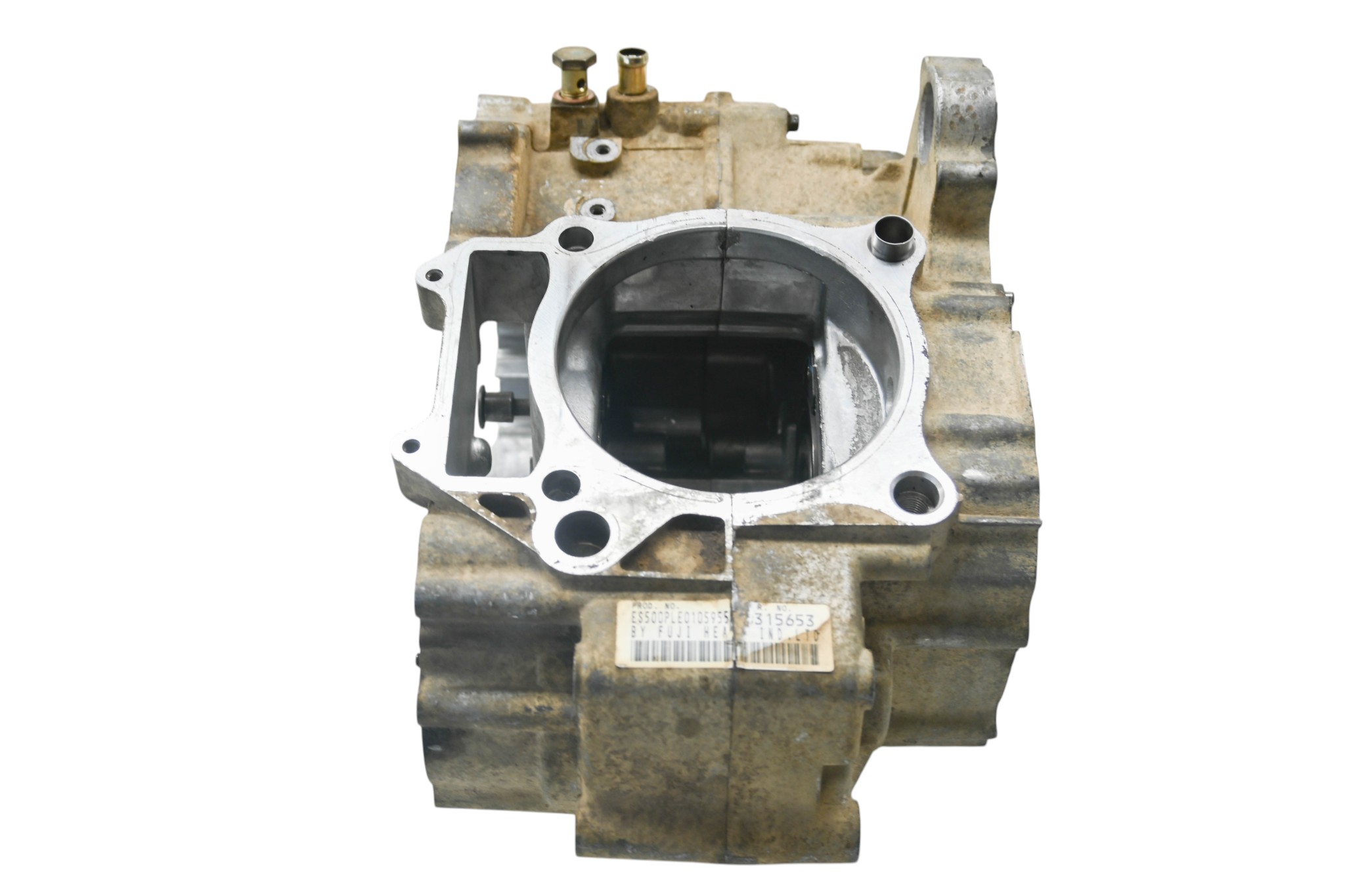 03 Polaris Predator 500 2x4 Crankcase Center Crank Case