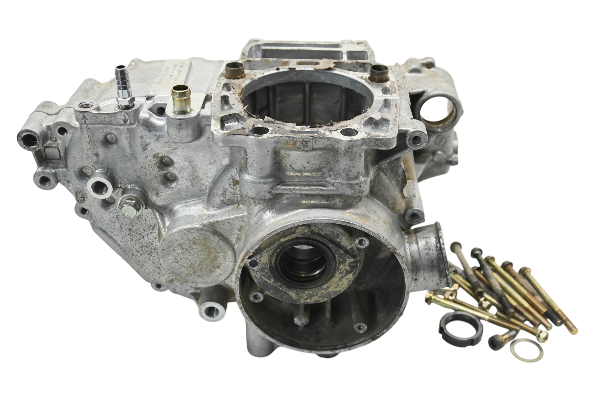 00 Polaris Scrambler 500 4x4 Crankcase Center Crank Case