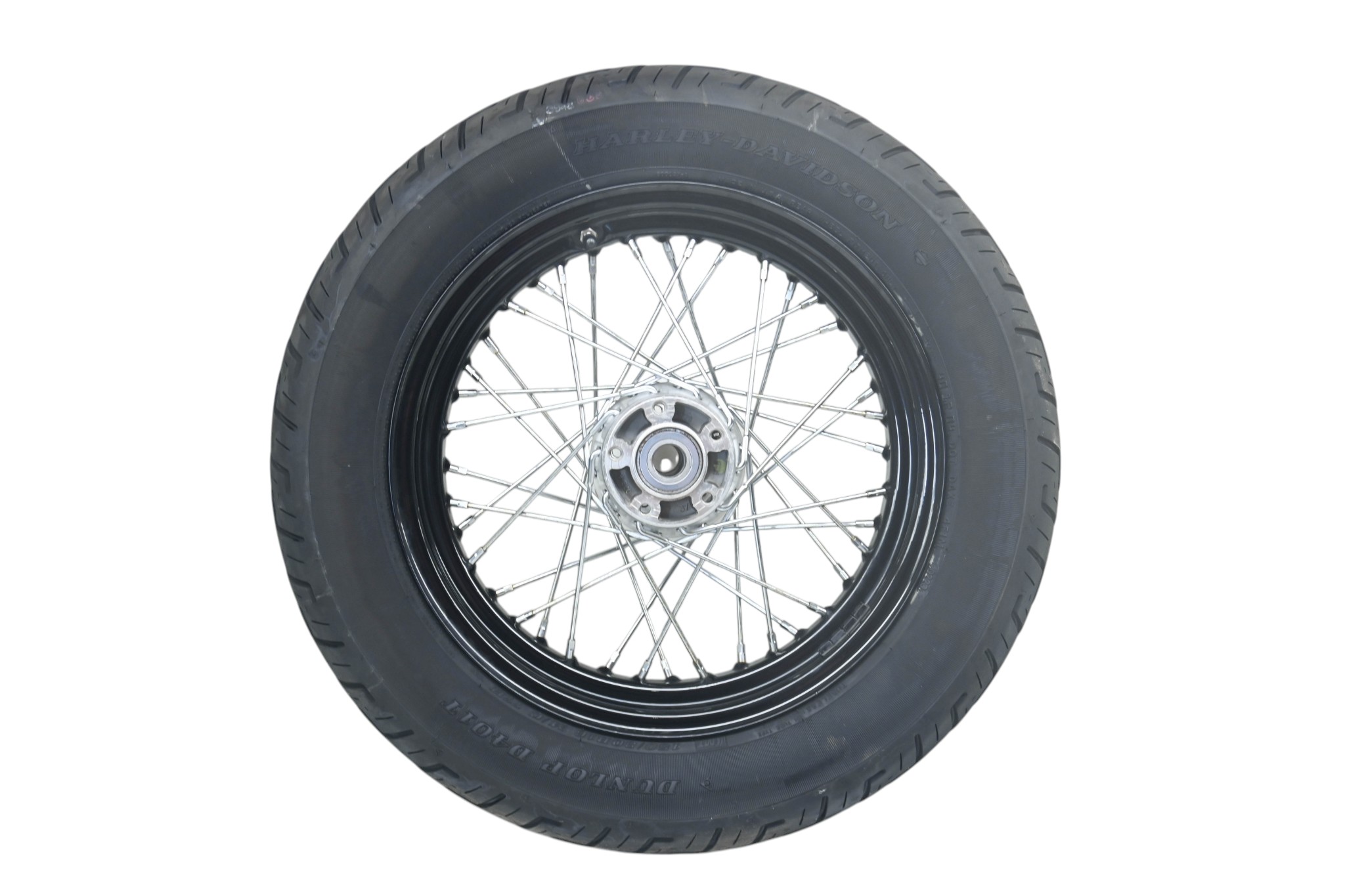 20 Harley-Davidson FXBB Street Bob Rear Wheel Rim & Tire 150/80B16