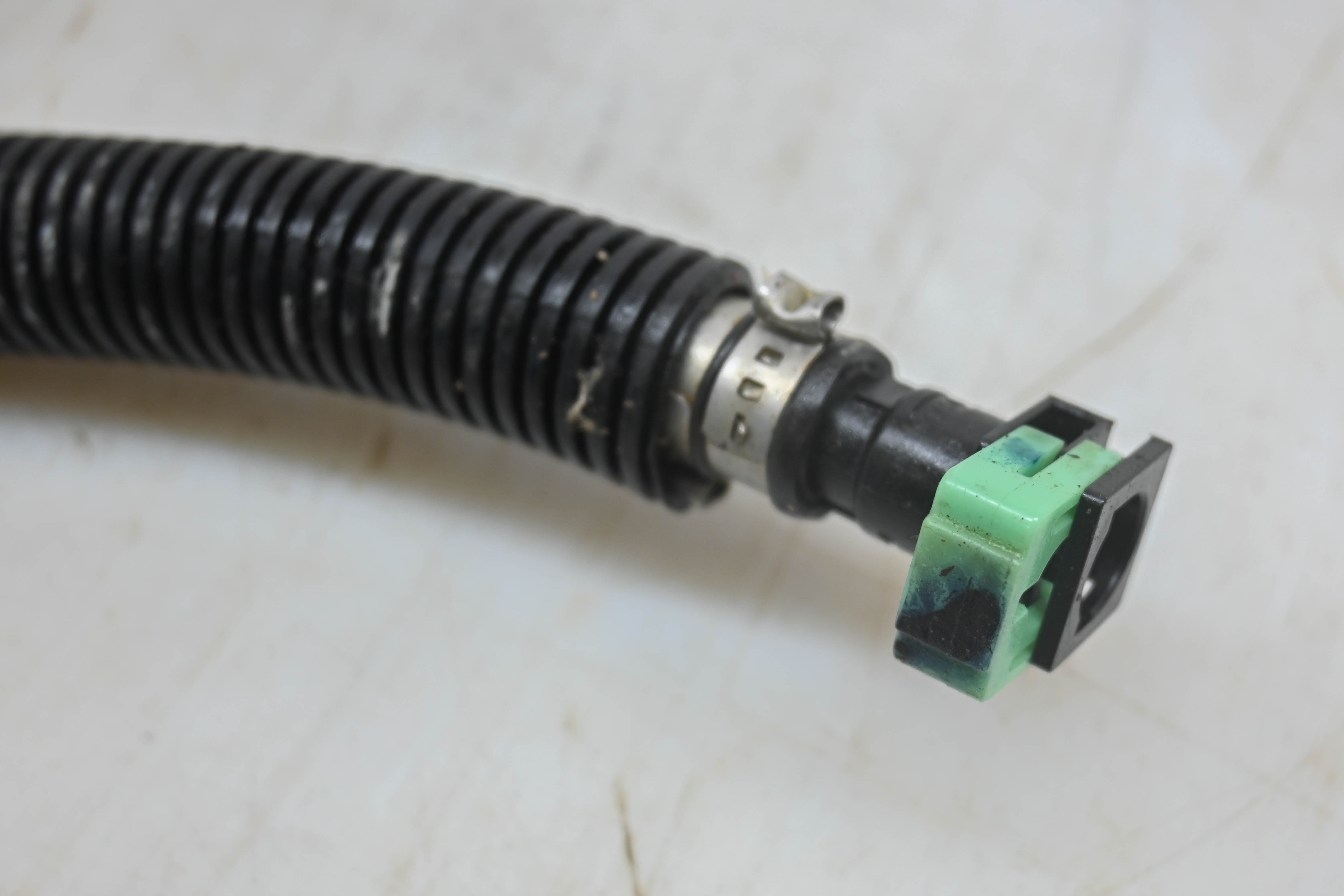 18 Yamaha Wave Runner FX Limited Fuel Line