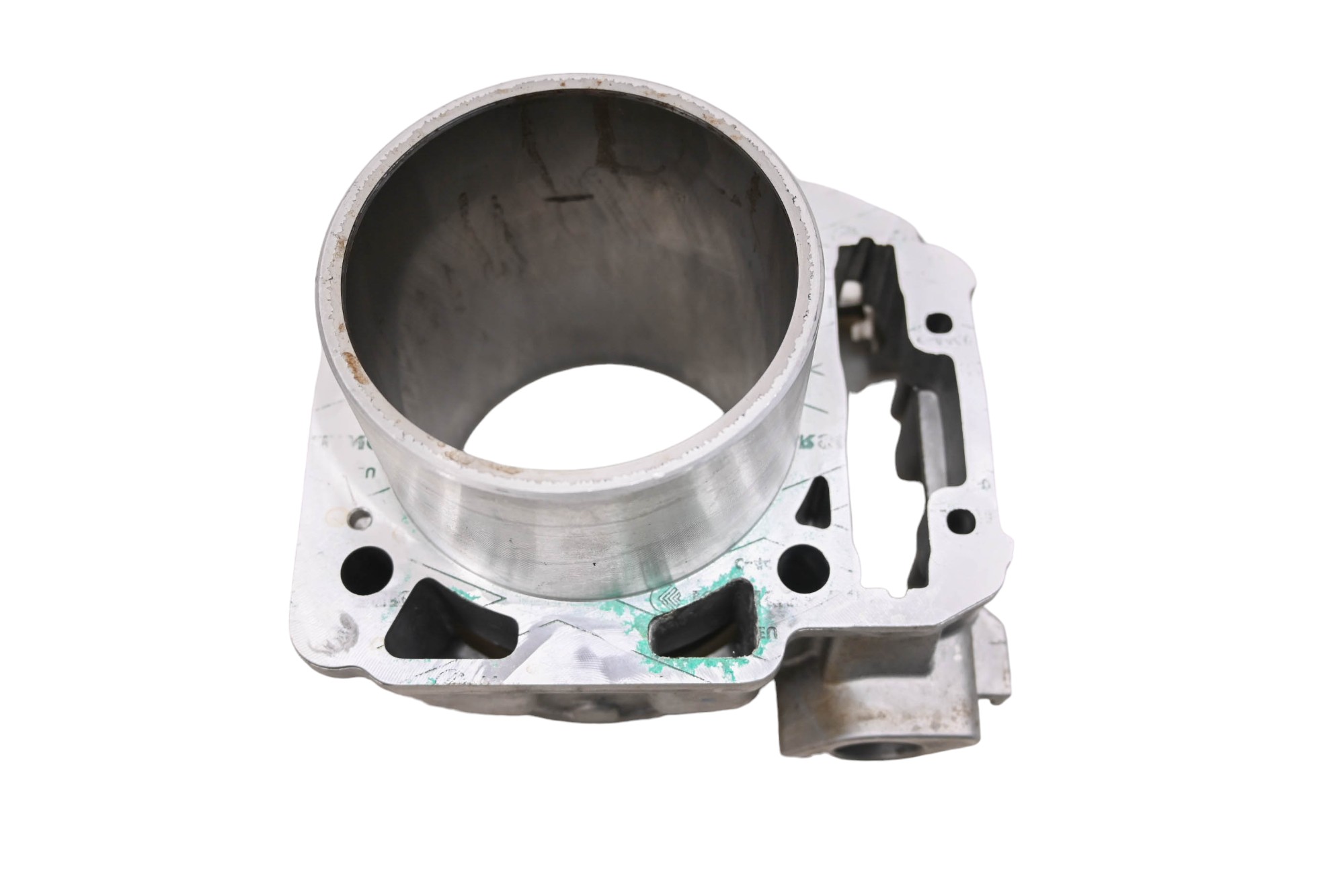 22 Can-Am Maverick 1000R Front Cylinder