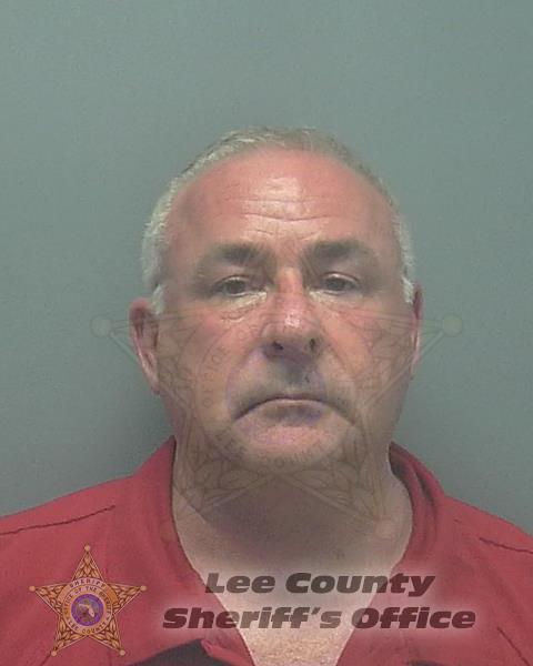 Lee County Mugshots -  Jeffery T Hickcox