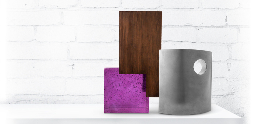 Funeral urn for adult