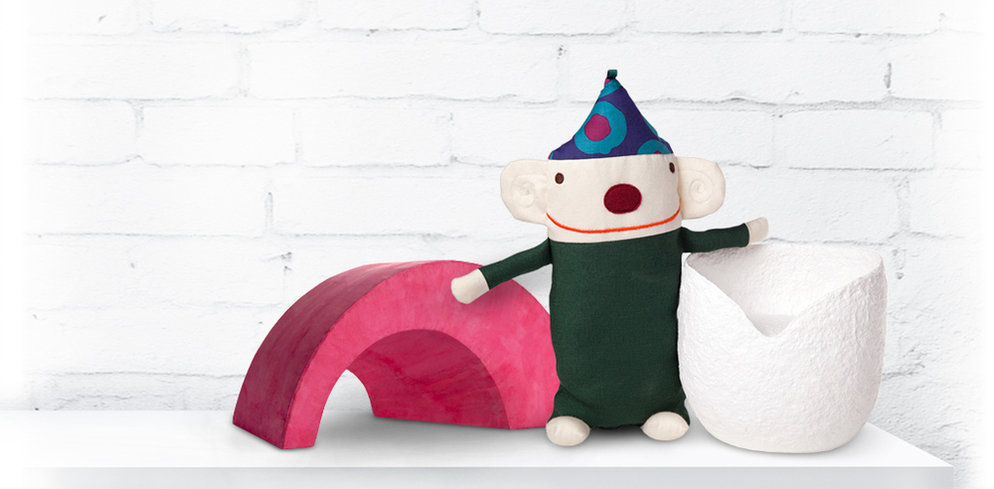 Funeral urn for child