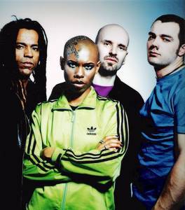 Skunk Anansie Stoosh Records, LPs, Vinyl and CDs - MusicStack