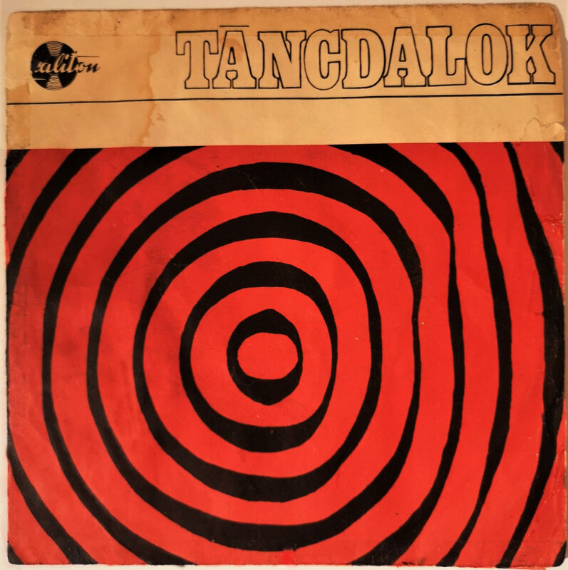 Cover of Tessek,tessek Holgyek,urak / Hat Akkor Legyen, Ami Lesz